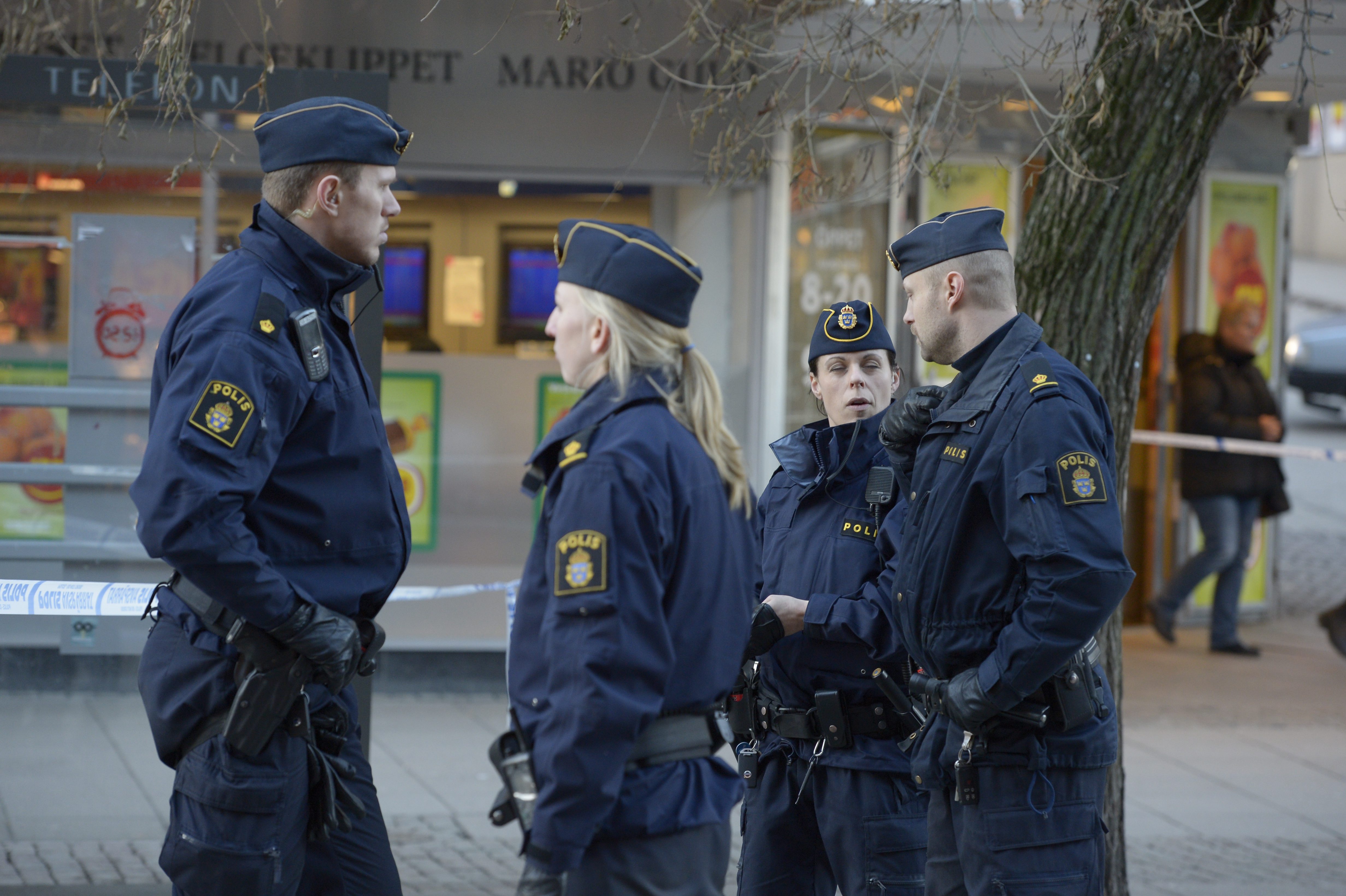Bil, Guldrån, Rånare, Sodertalje, Leif GW Persson, Polisen