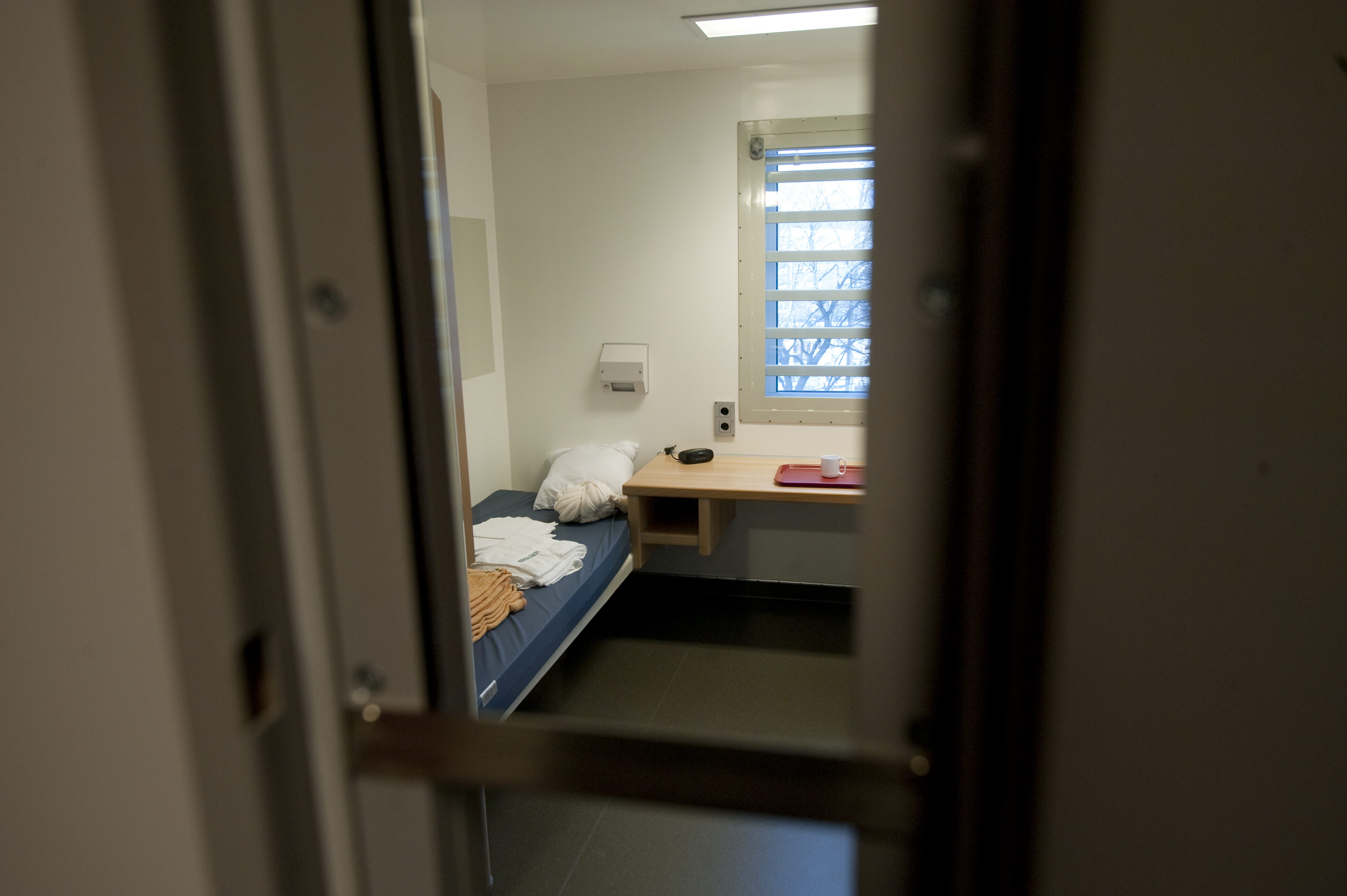 Häktad, mord, Misstänkt, Sambo, Midsommar