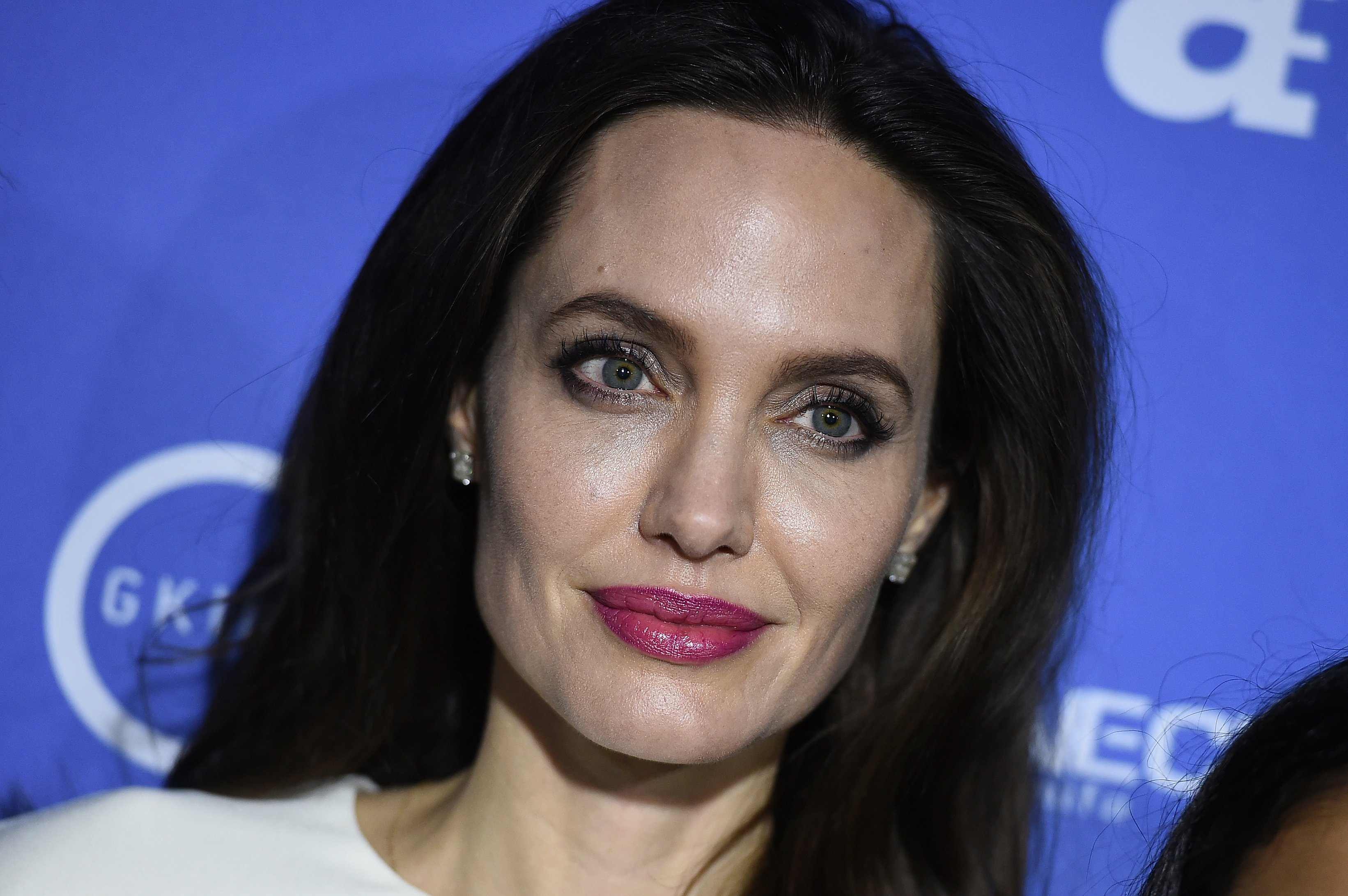 Angelina Jolie Angelina Jolie