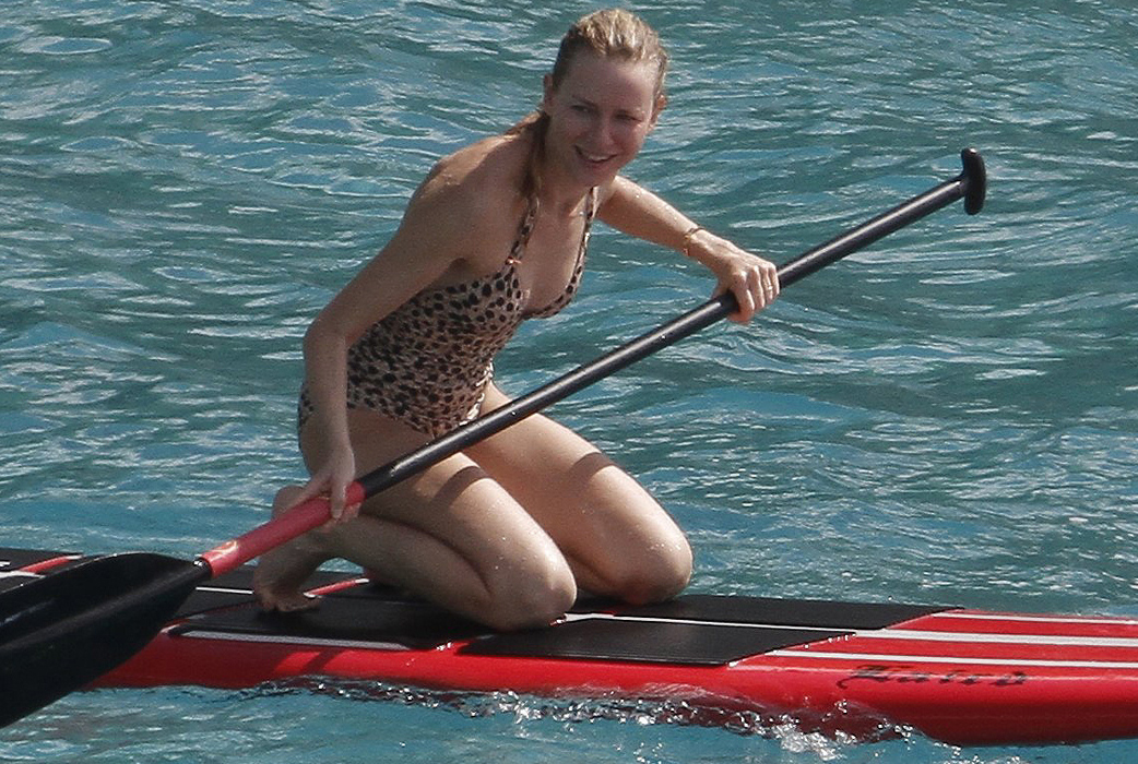 Victoria Silvstedt, Kändisar, Bikini