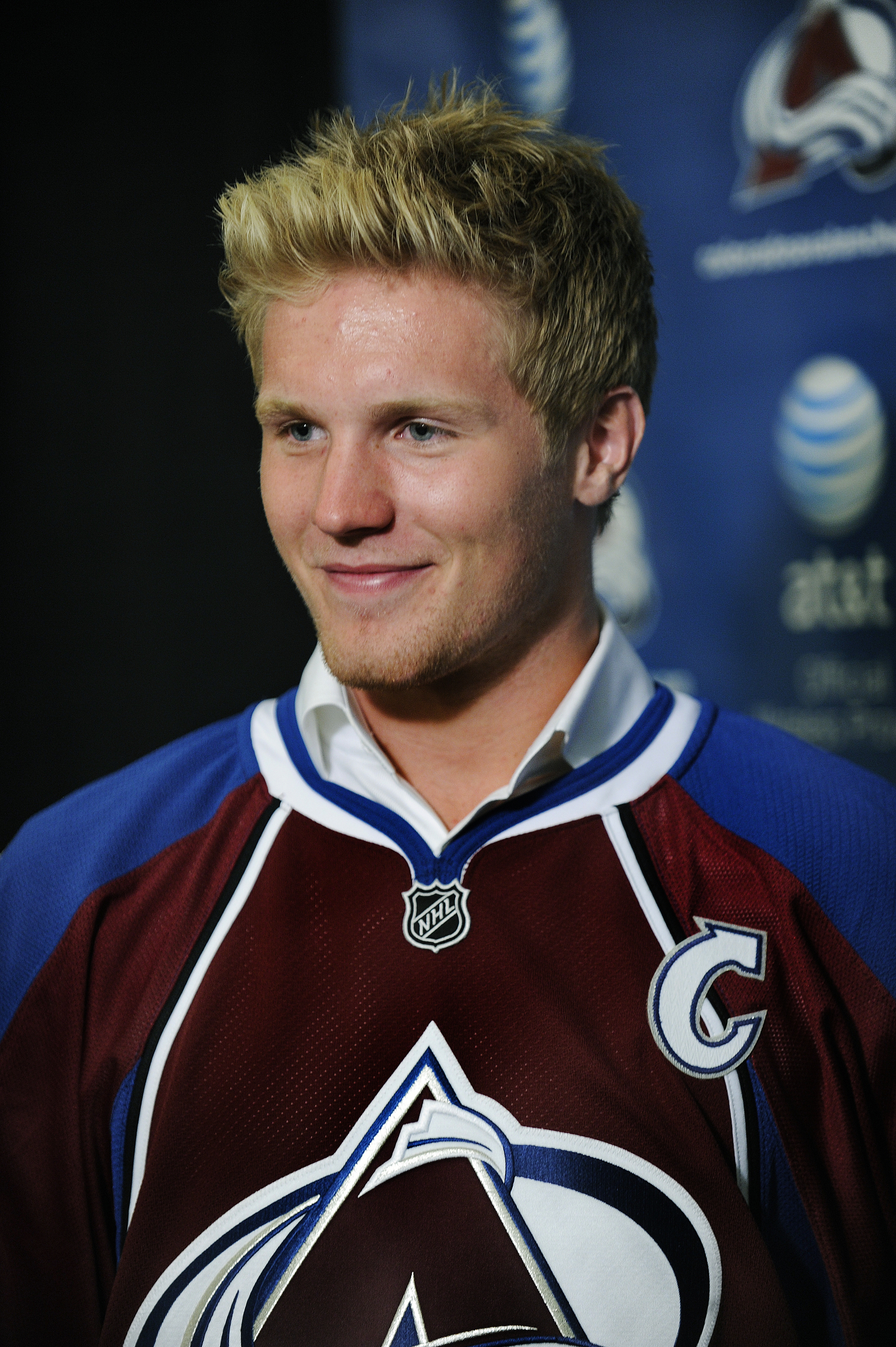 Gabriel Landeskog,  Peter Wallén, Twitter, Djurgardens IF,  NHL-lockout