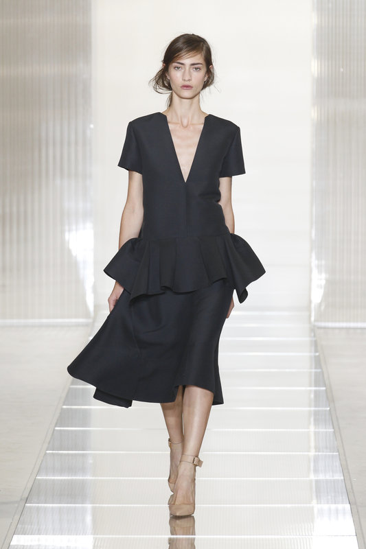 Catwalk,  v-ringat, Trendspaning