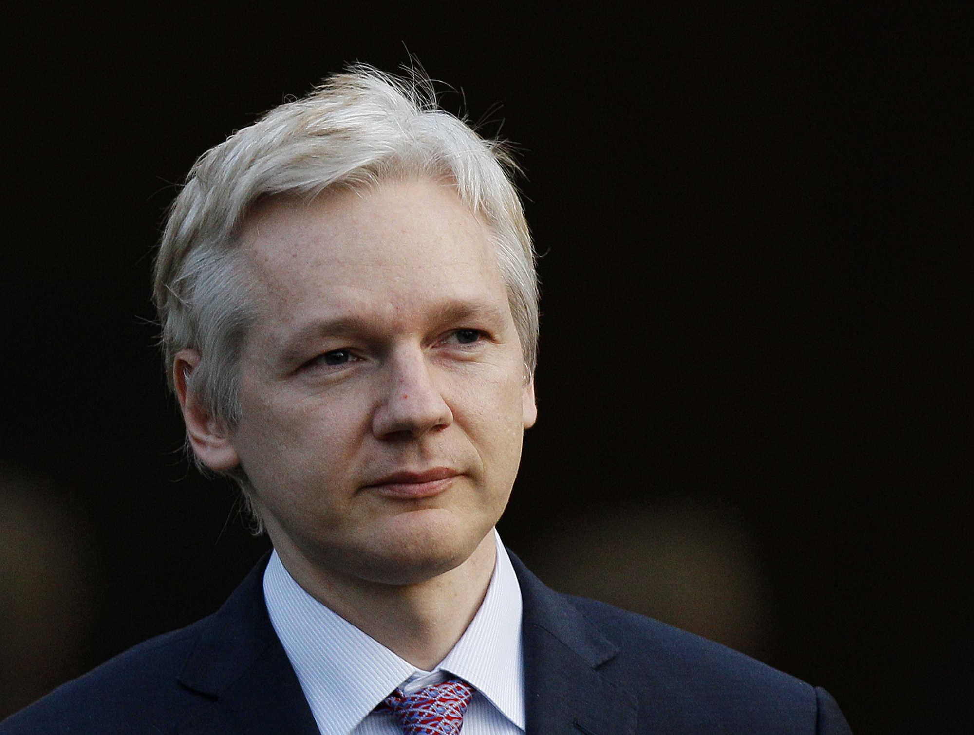 London, Julian Assange, Ecuador, Wikileaks