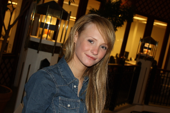 Alexandra Nilsson, Dessie, Desire Nilsson, Bloggerska, Sverigedemokraterna, Paulina Danielsson, Blondinbella, Paow, Bloggare, Kissie, Hugo Rosas