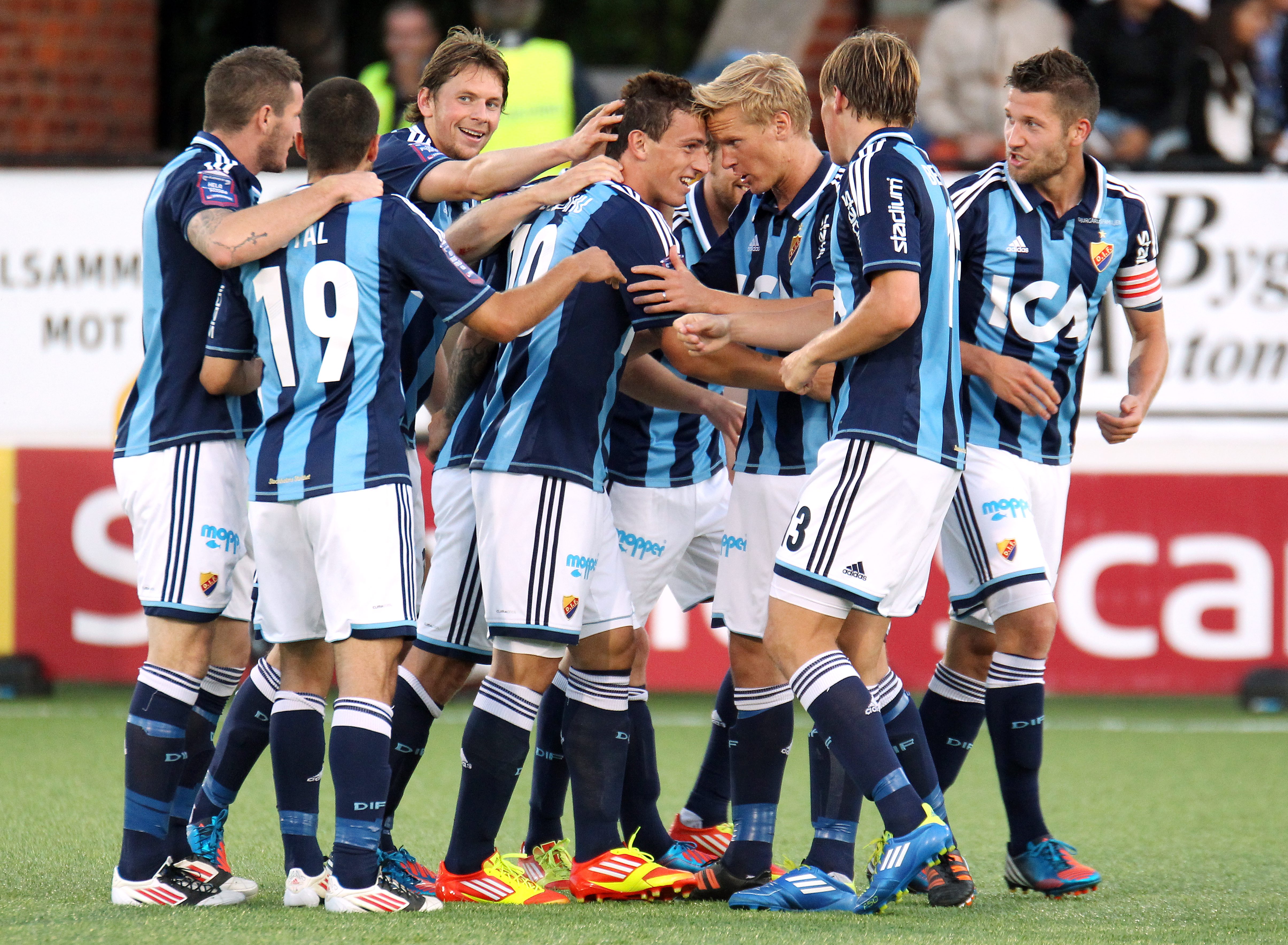 Djurgarden, Gais, Allsvenska lönelistan, AIK, Allsvenskan