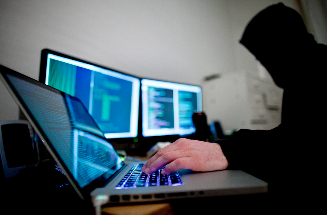 Trojan, It-brott, Kvinnor, Polisen, Dataintrång, Ratting, Webbkamera