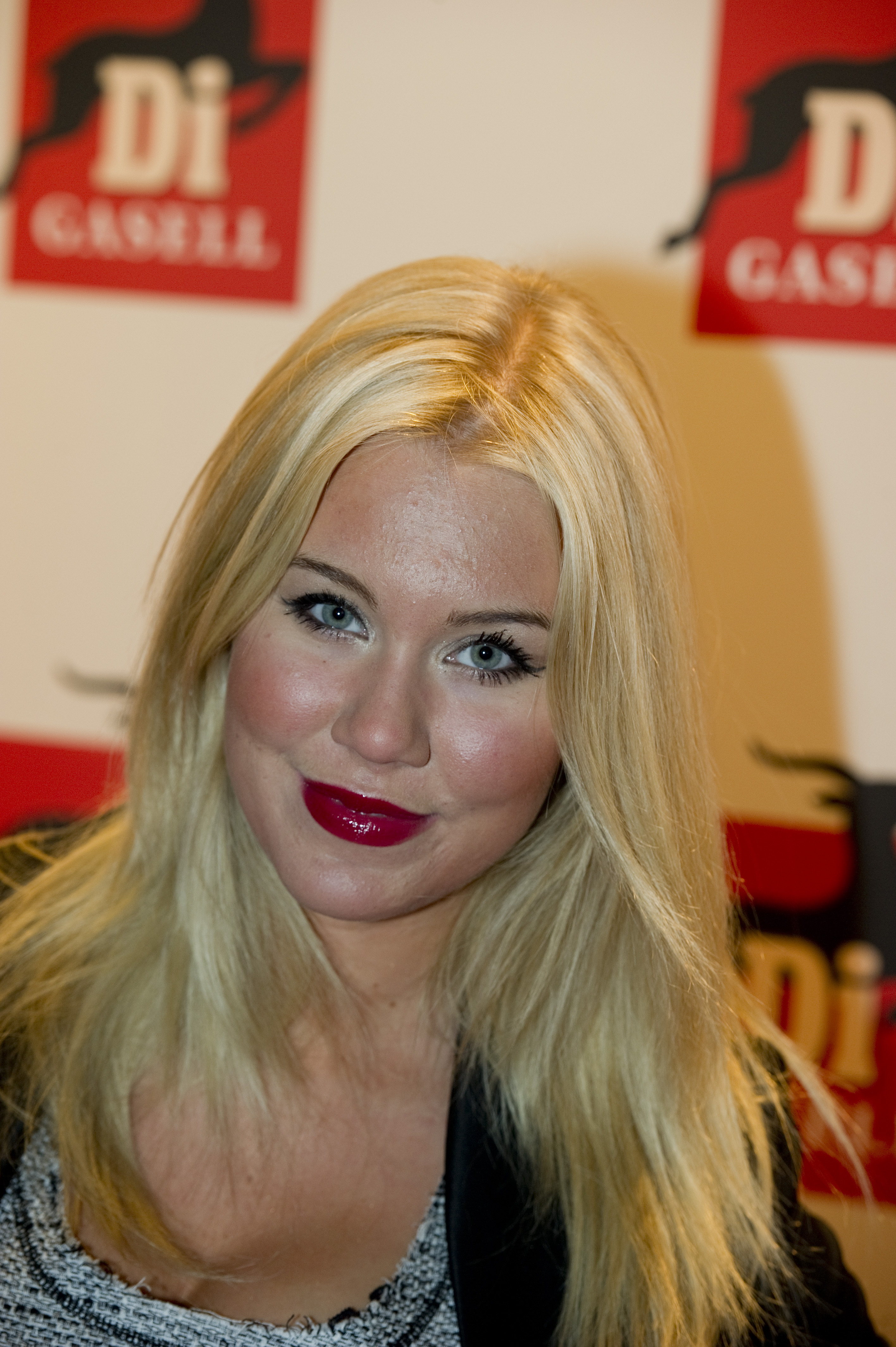 Blondinbella, Kriminellt, Polis, Hot, Isabella Löwengrip, Bloggare
