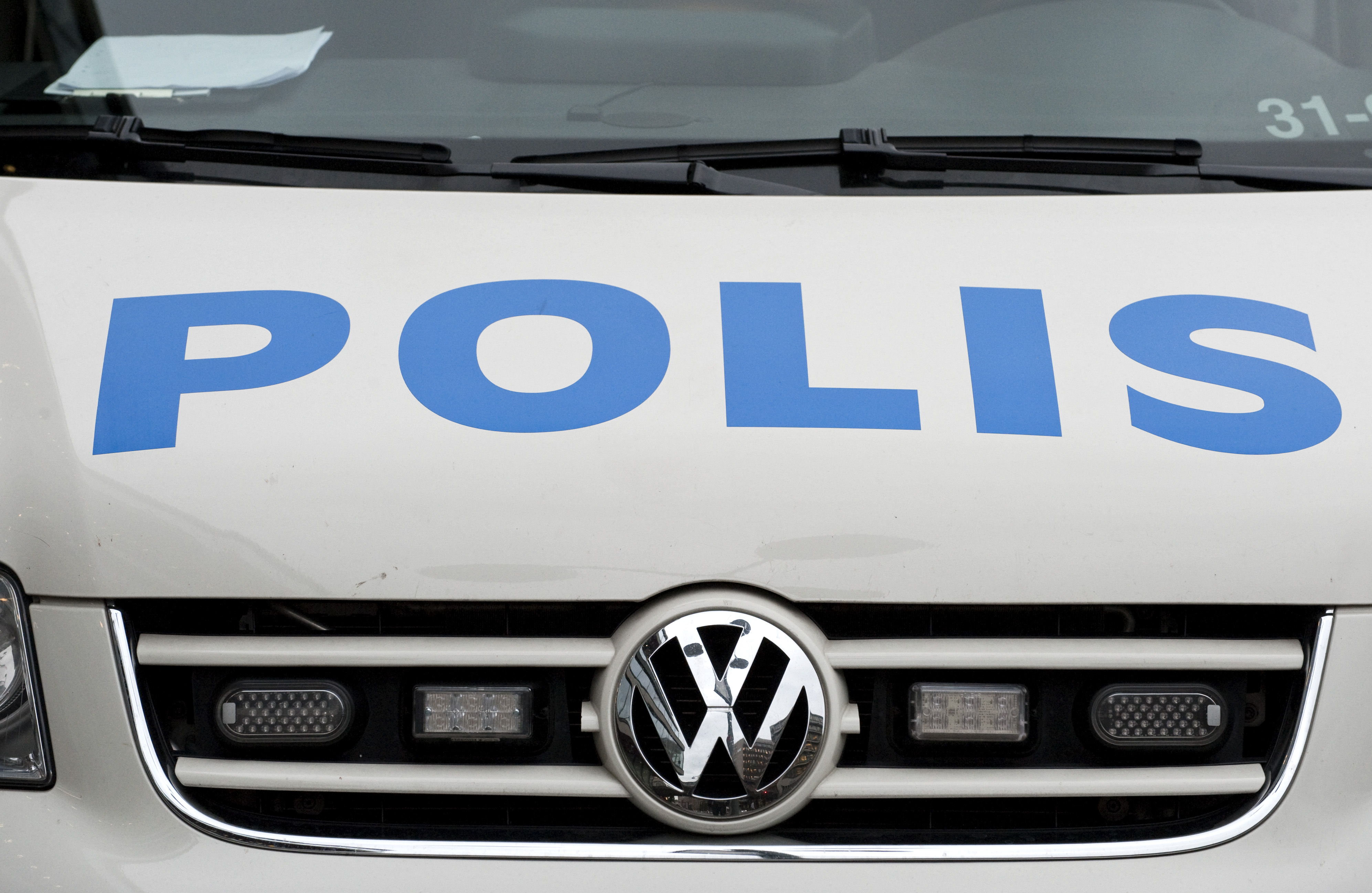 Polis