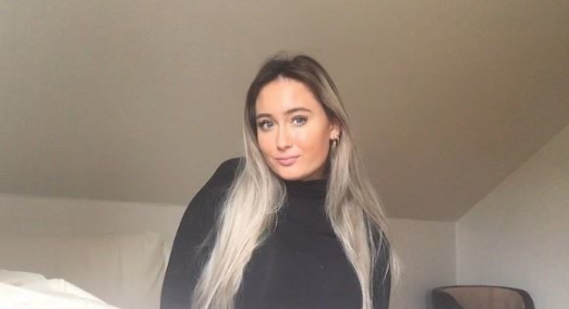 kunstige bryster elise Harritz nøgen kunstige bryster elise Harritz nøgen