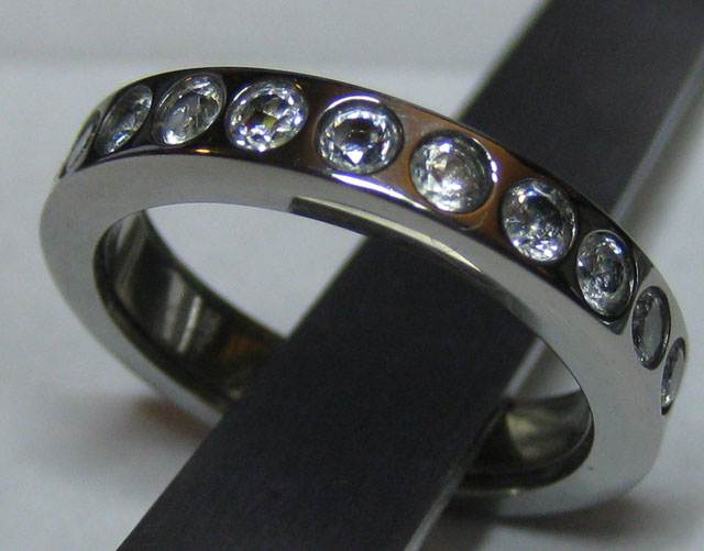Förlovning, Ring, Självlysande