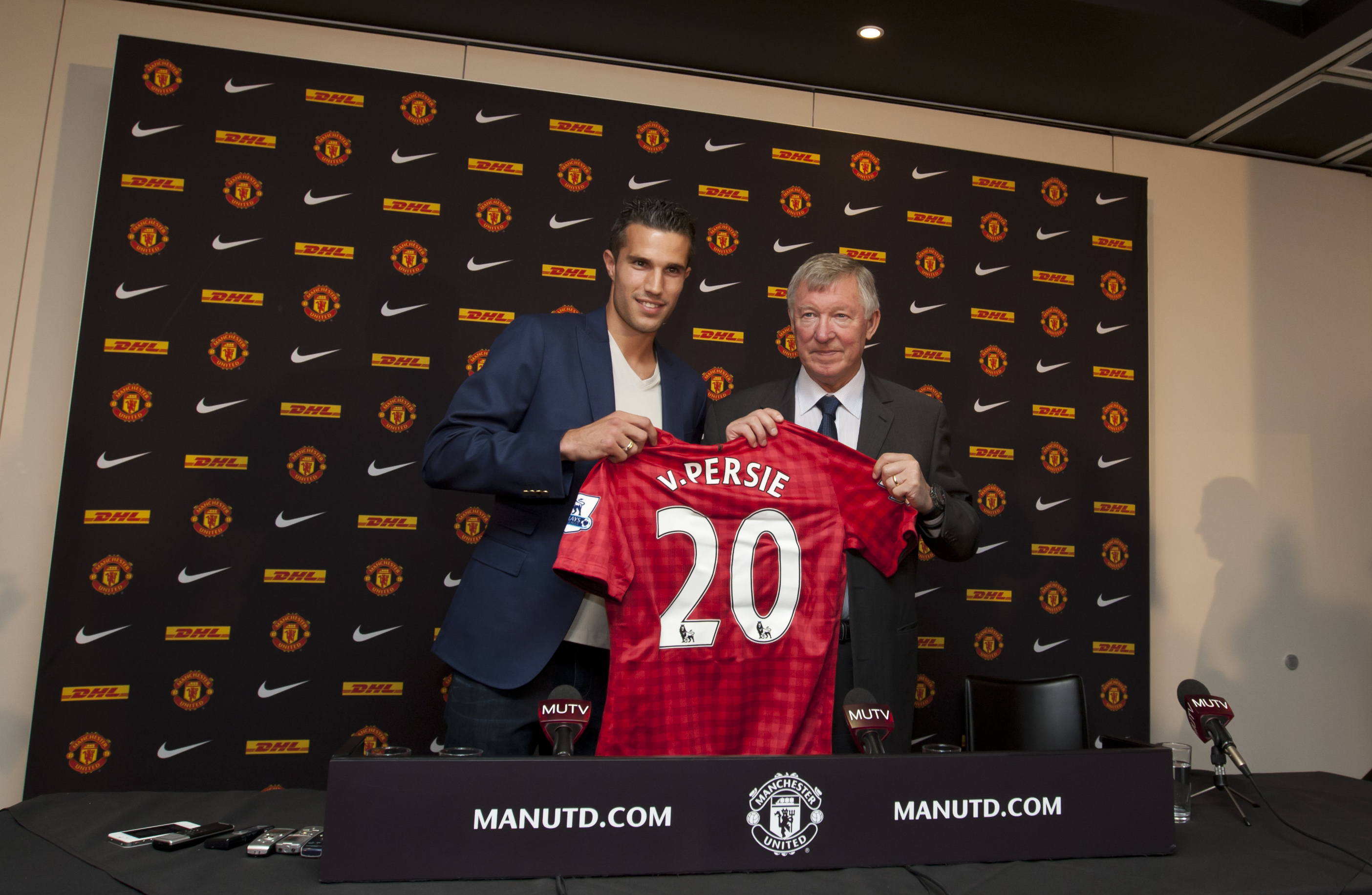 slutar, Årets tränare, Manchester United, Sir Alex Ferguson