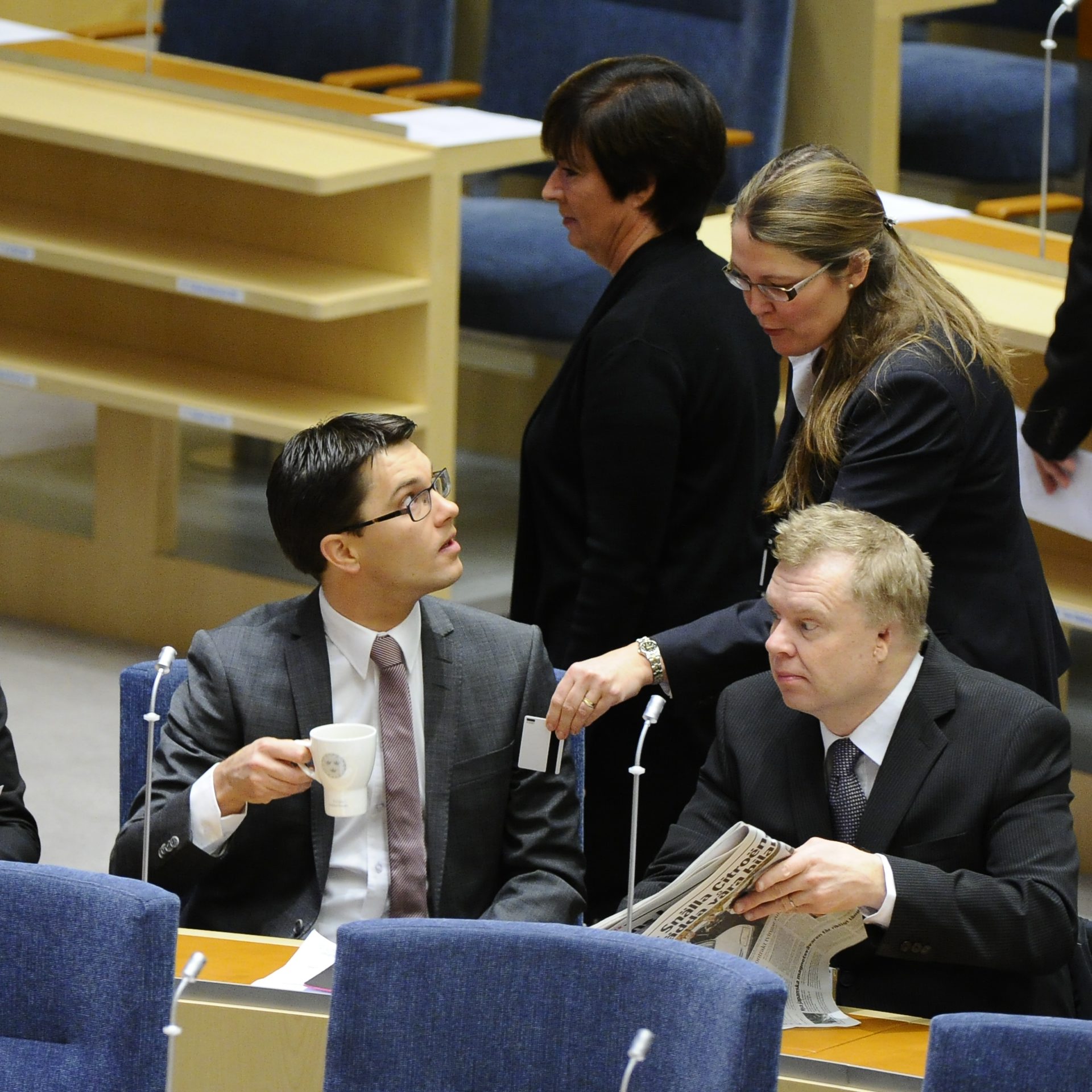Anmäls, Lars Isovaara, Sverigedemokraterna, Grisljud, Riksdagsledamot, Vakt