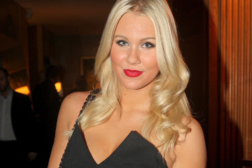 Blondinbella, Toalett, Kvitton