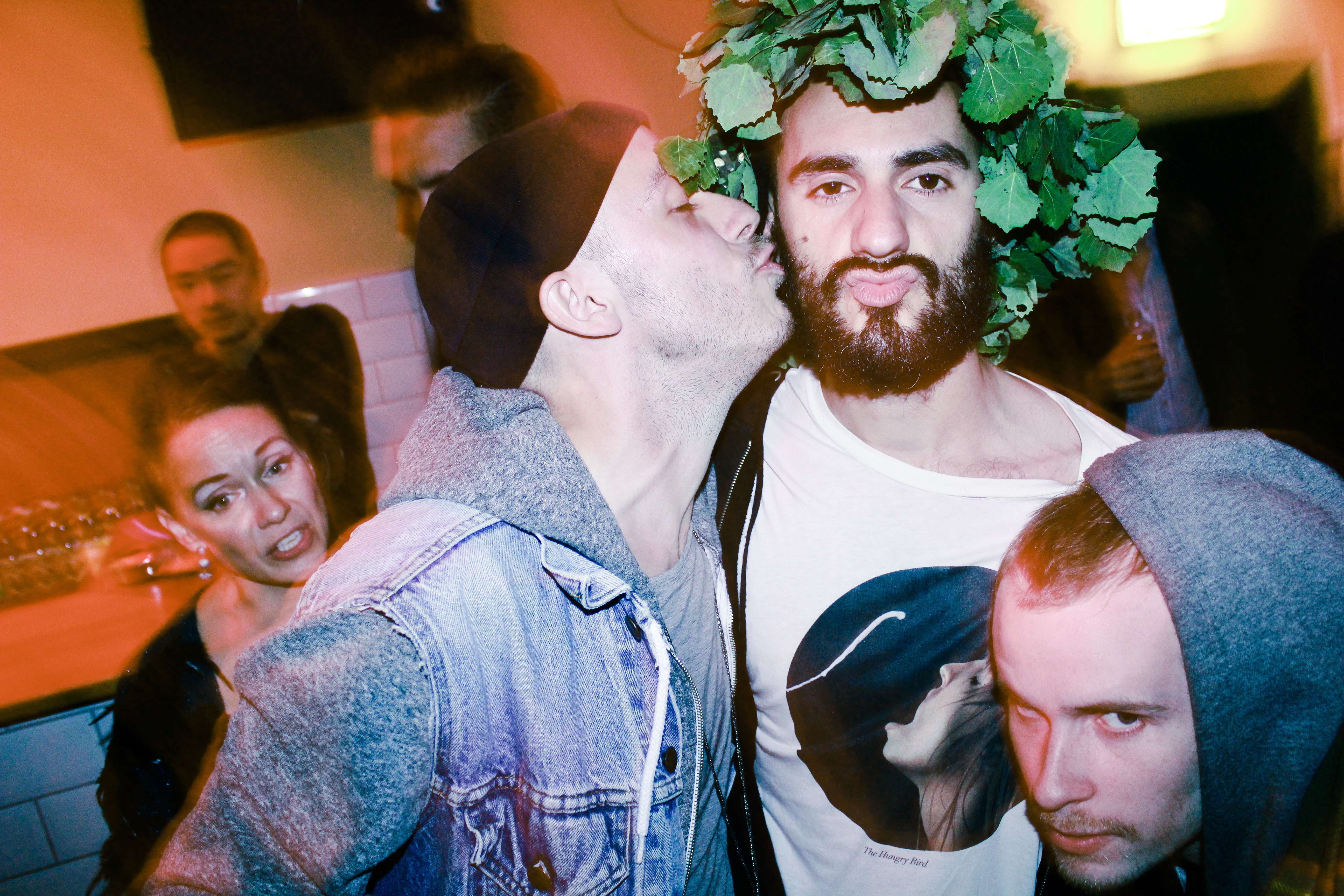 Kåken, VICE, Y och M