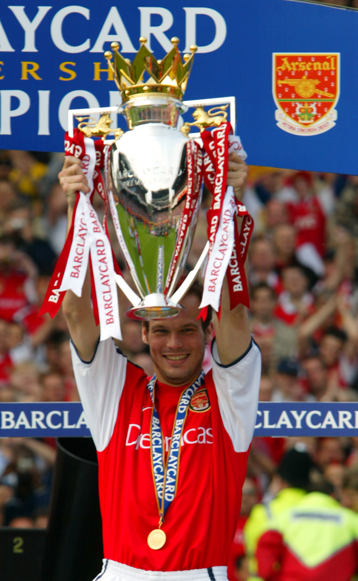 Arsenal, Karriär, Halmstad, Olof Mellberg, Fredrik Ljungberg, Landslaget