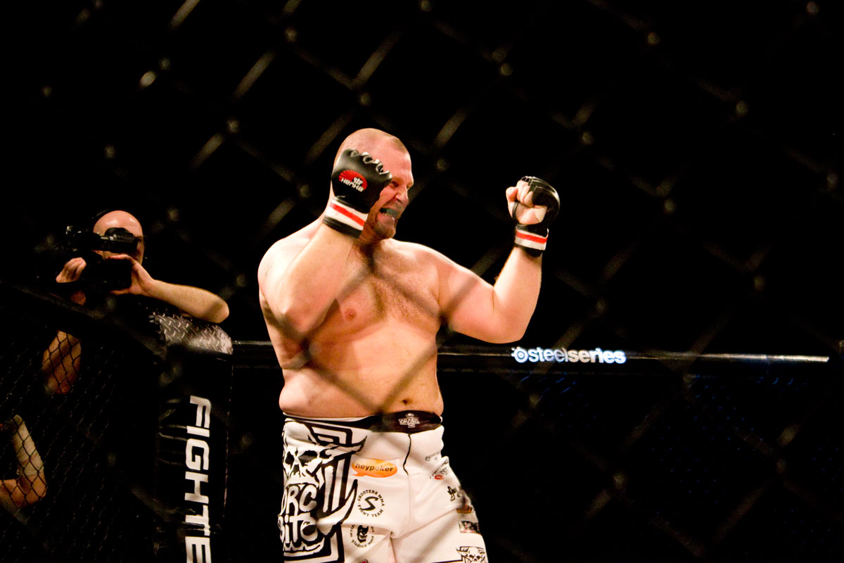 Besam Yousef, Paul Reed, Eddy Bengtsson, The Zone FC 9, Martin Svensson, Victor Cheng, Hanna Sillén, Goteborg, Elina Nilsson, MMA, Lisebergshallen