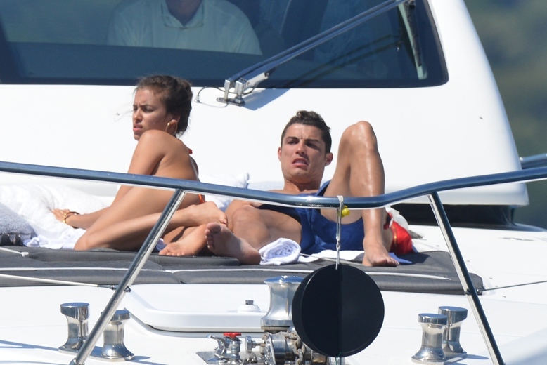 Flickvänner, Beach, Yacht, Cristiano Ronaldo, Semester, Lyx, 2012, Stjärna, Barn, Modell, Irina Shayk, Ronaldo, Fotboll, Bikini, kändis