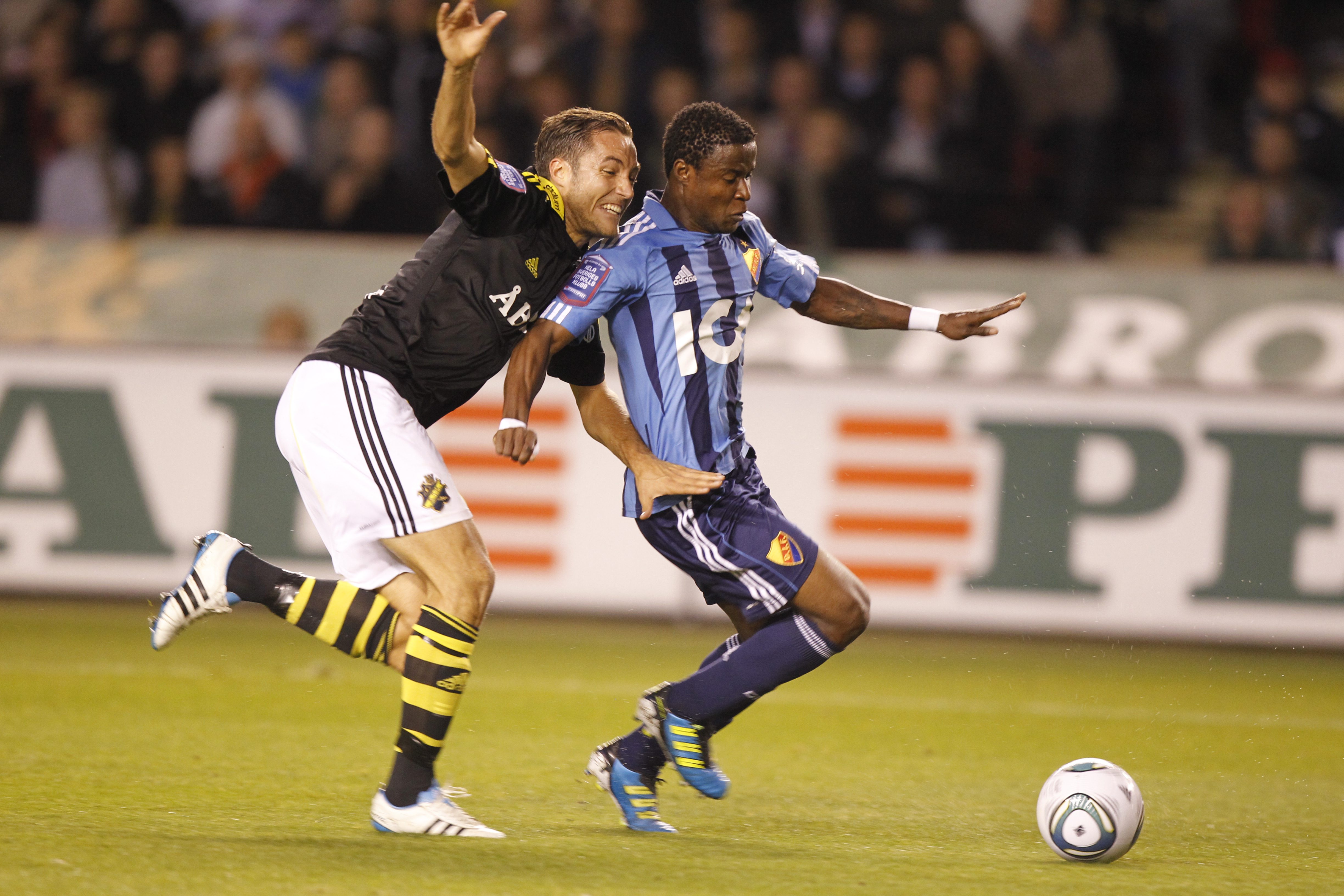 Djurgarden, Övergång, AIK, Kennedy Igboananike