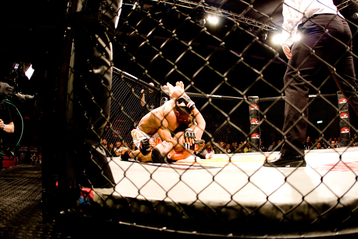 Elina Nilsson, MMA, Lisebergshallen, Besam Yousef, Martin Svensson, Eddy Bengtsson, Hanna Sillén, Victor Cheng, The Zone FC 9, Goteborg, Paul Reed