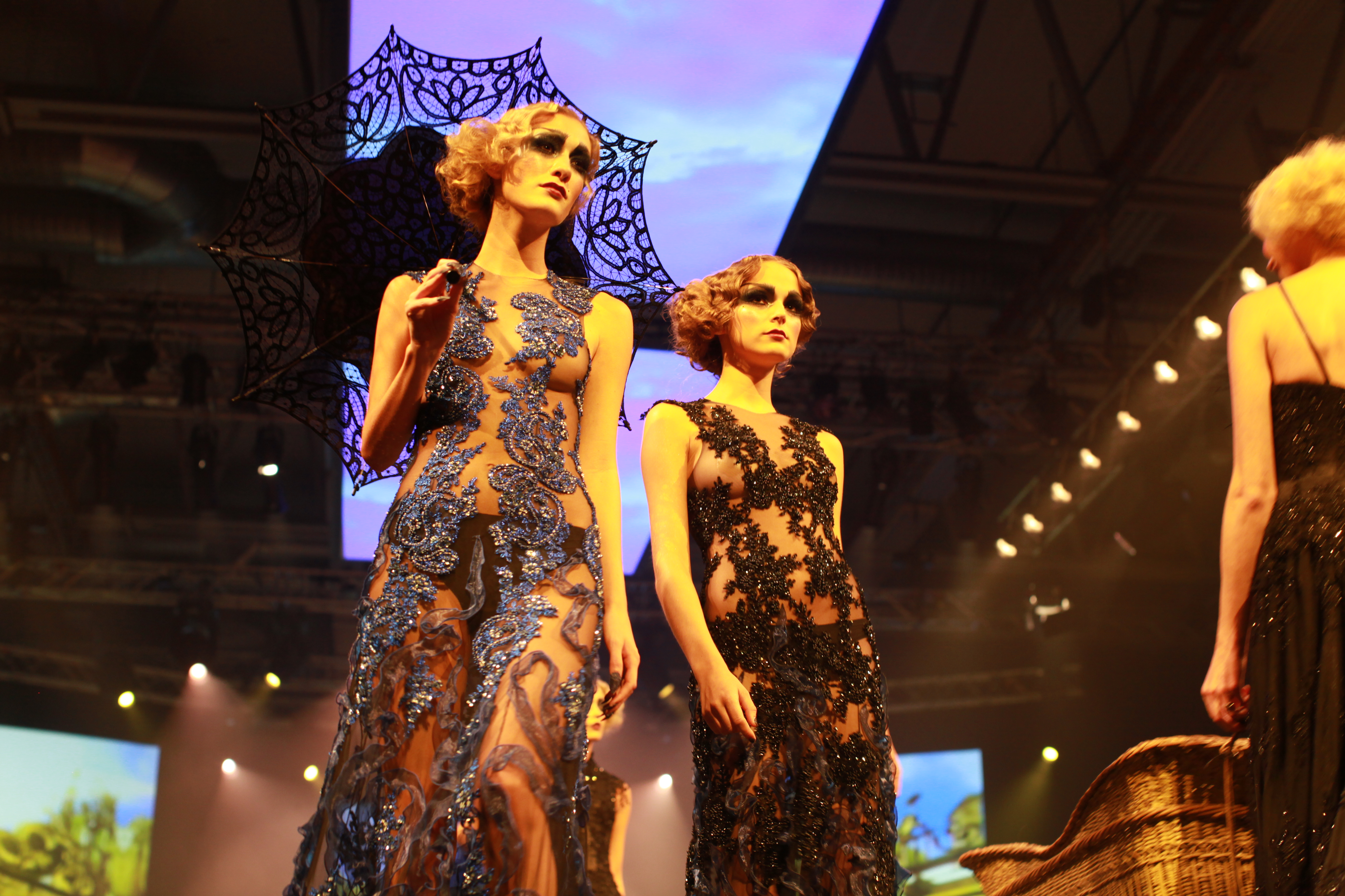Make Up Store, Spellbound, Globen
