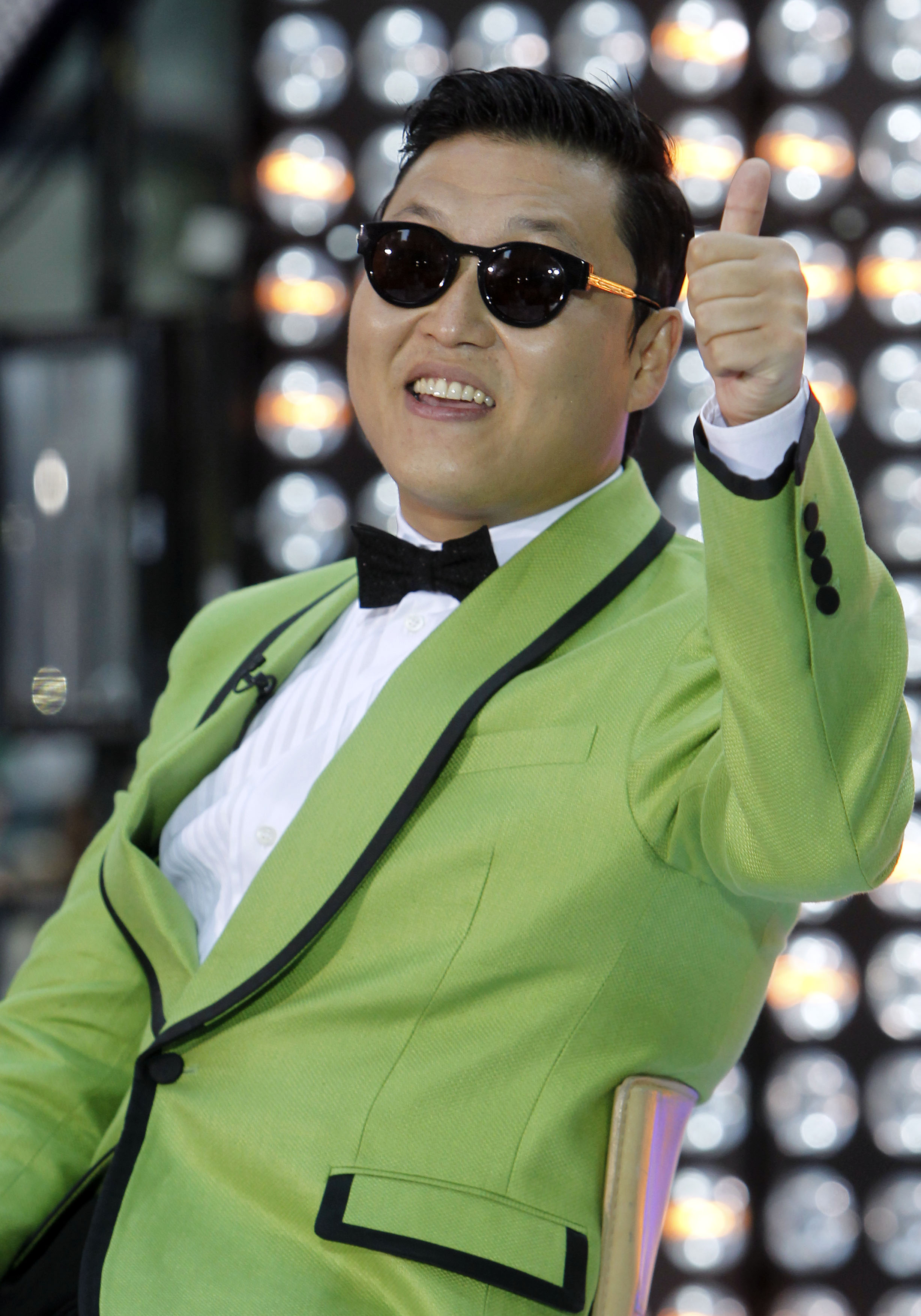 Gangnam-style, PSY, Youtube