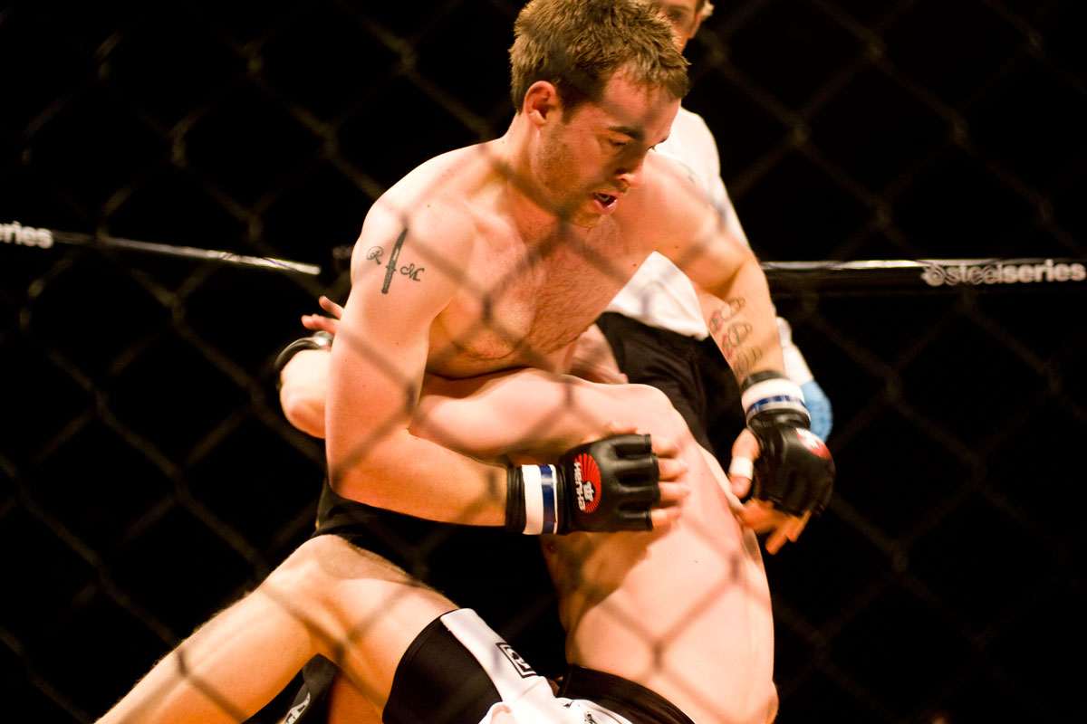 MMA, Besam Yousef, Lisebergshallen, Goteborg, Elina Nilsson, Eddy Bengtsson, Martin Svensson, Victor Cheng, Paul Reed, Hanna Sillén, The Zone FC 9