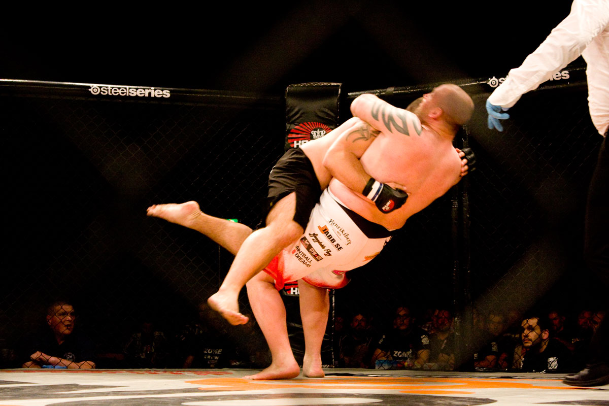 Besam Yousef, Lisebergshallen, Hanna Sillén, Eddy Bengtsson, MMA, Paul Reed, Goteborg, Victor Cheng, The Zone FC 9, Martin Svensson, Elina Nilsson