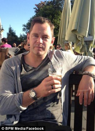 Matthew Ghent, Aston Villa, Fotboll, Självmord