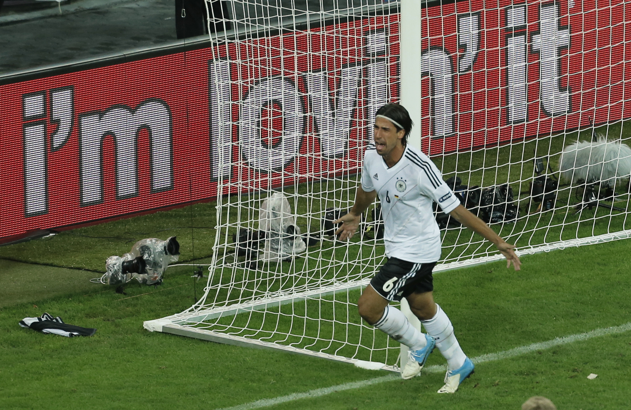 Fotboll, EM 2012, EM24, EM, Lazhar Khedira, Real Madrid, EM-nyheter, Sami Khedira, Jose Mourinho