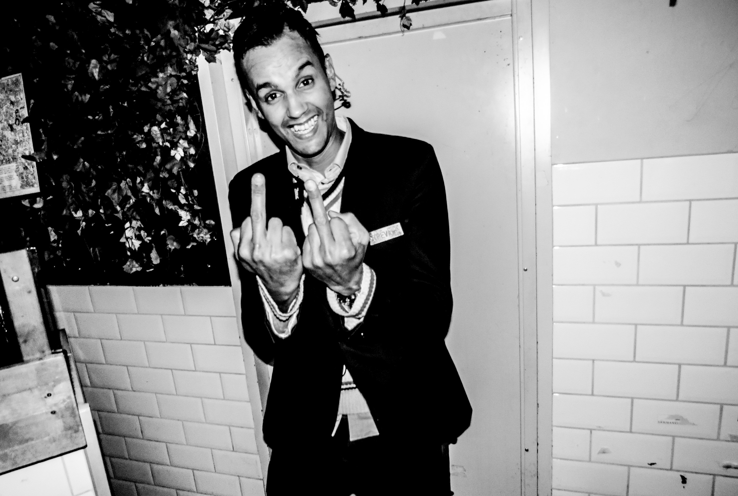 YochM, Omid Khalvati, Y+M, Anna Korsgren, Kåken, Julien, Fjodor Nikolajev, vecka 29, Flashback, Spy Bar, Julia Lindholm, Gubbrummet, Hells Kitchen