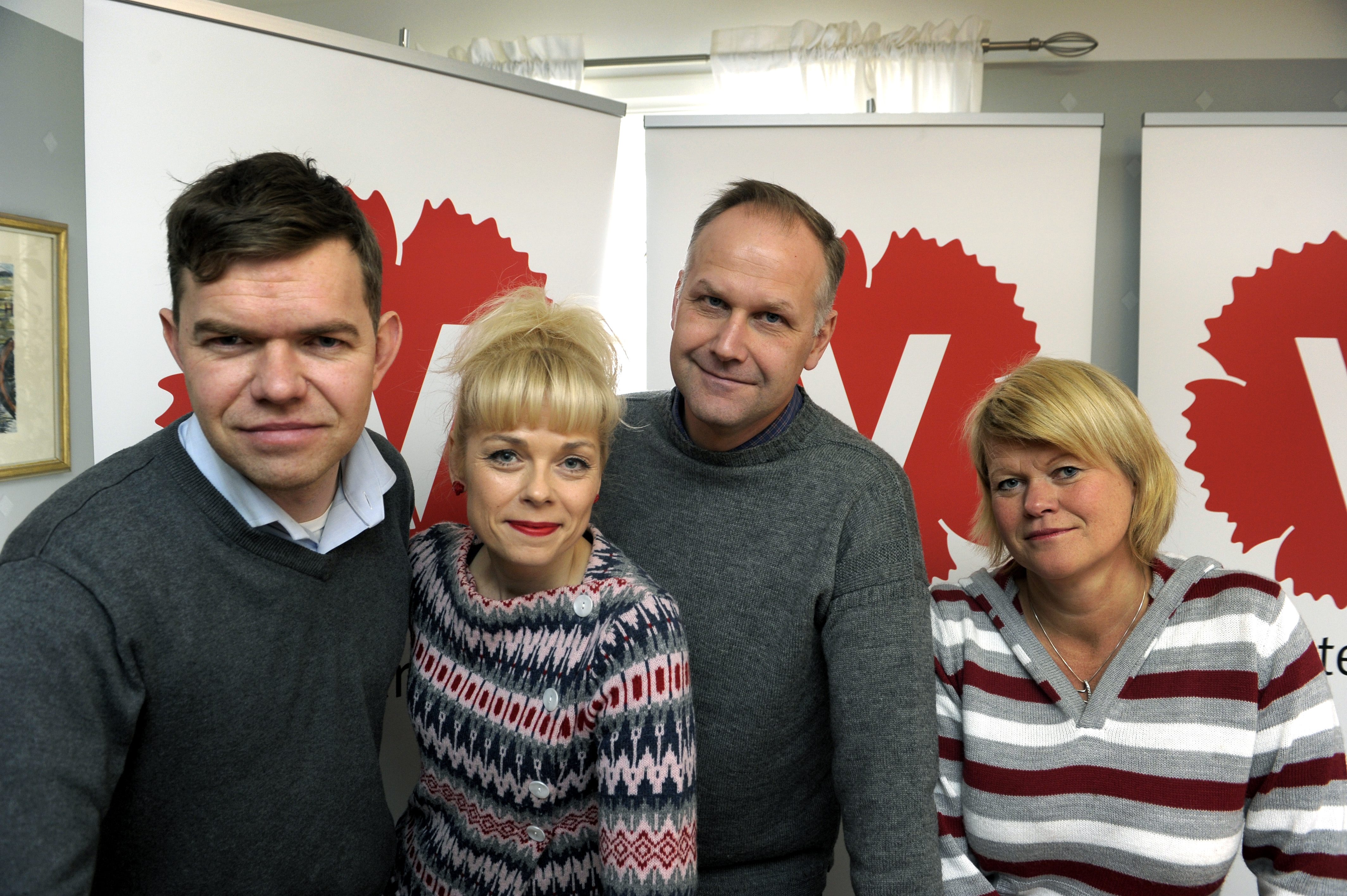 Josefin Brink, vänsterpartiet, Näthat,  Vi tar kampen, Facebook, Jonas Sjöstedt, Twitter, Riksdagen