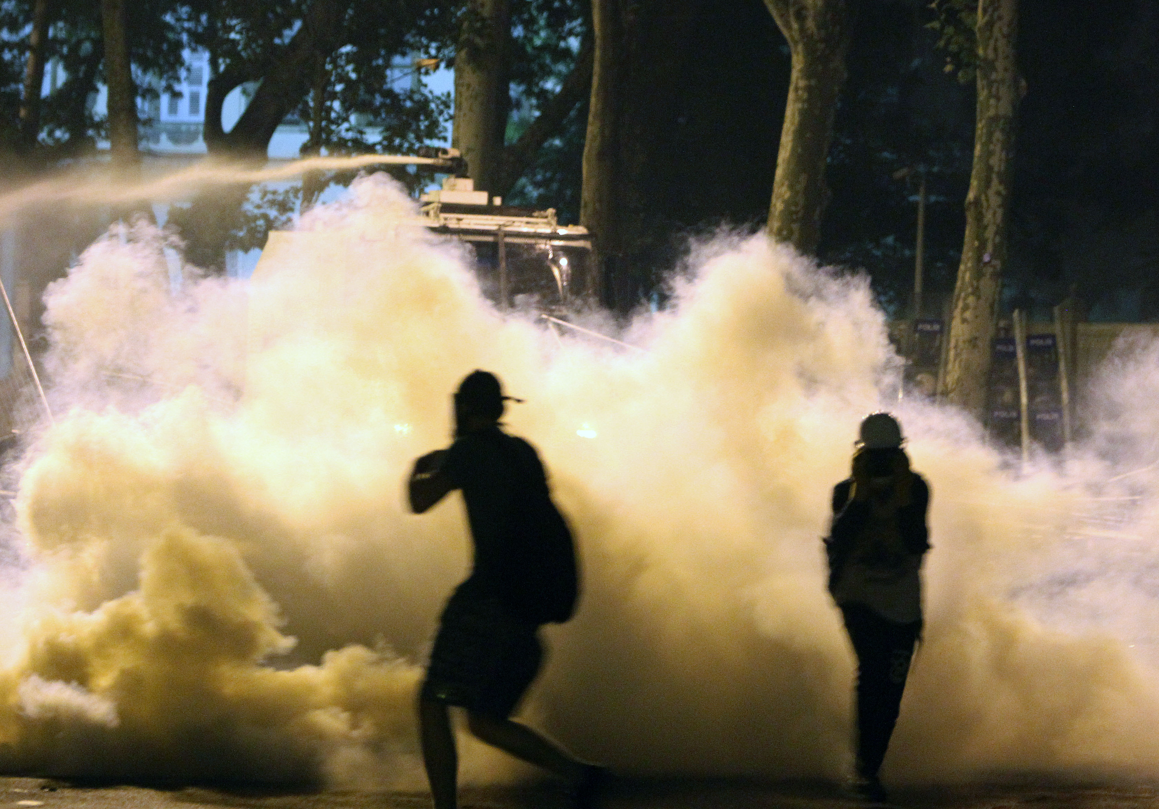 Övervåld, Erdogan, Twitter, Sociala Medier, Polis, Demonstration, Premiärminister, turkiet, Protester, Upplopp
