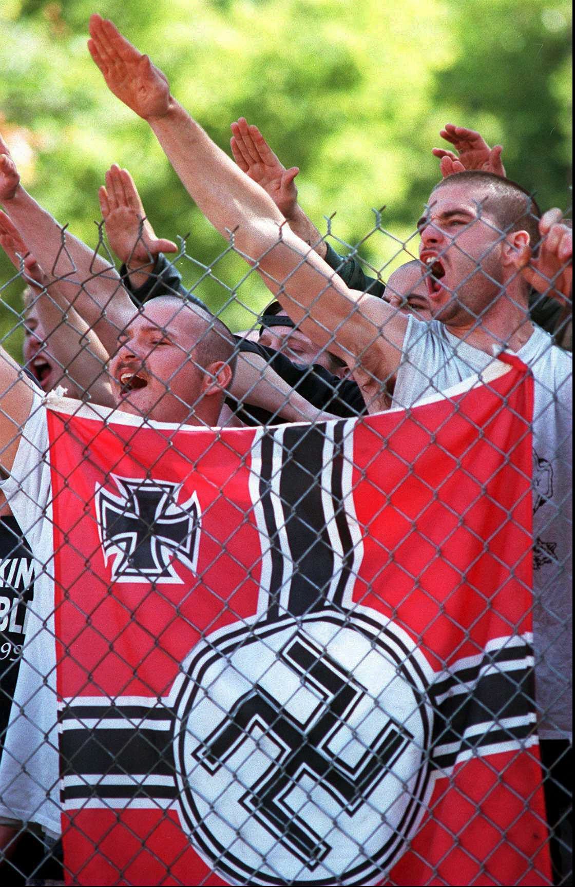 Skolinspektionen, Skola, Framtid, Älvdalen, Hot, Elever, Rasism, Kriminellt, Hets mot folkgrupp, Älvdalens utbildningscentrum, Hitlerhälsning, Sverigedemokraterna, Kollegor, Lärare
