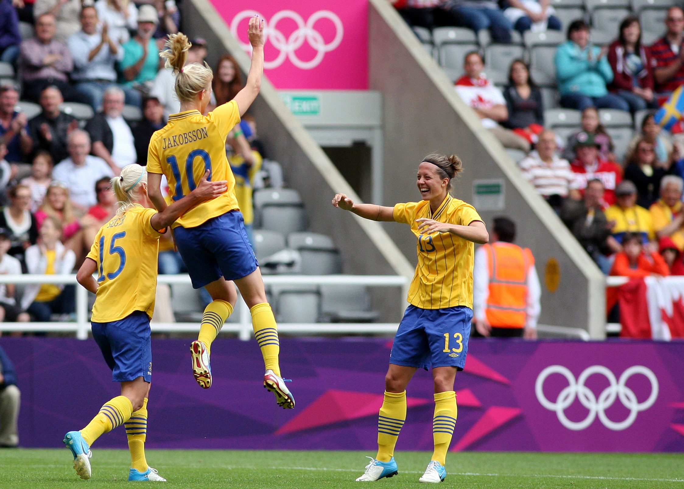 Kanada, Sverige, OS, Fotboll
