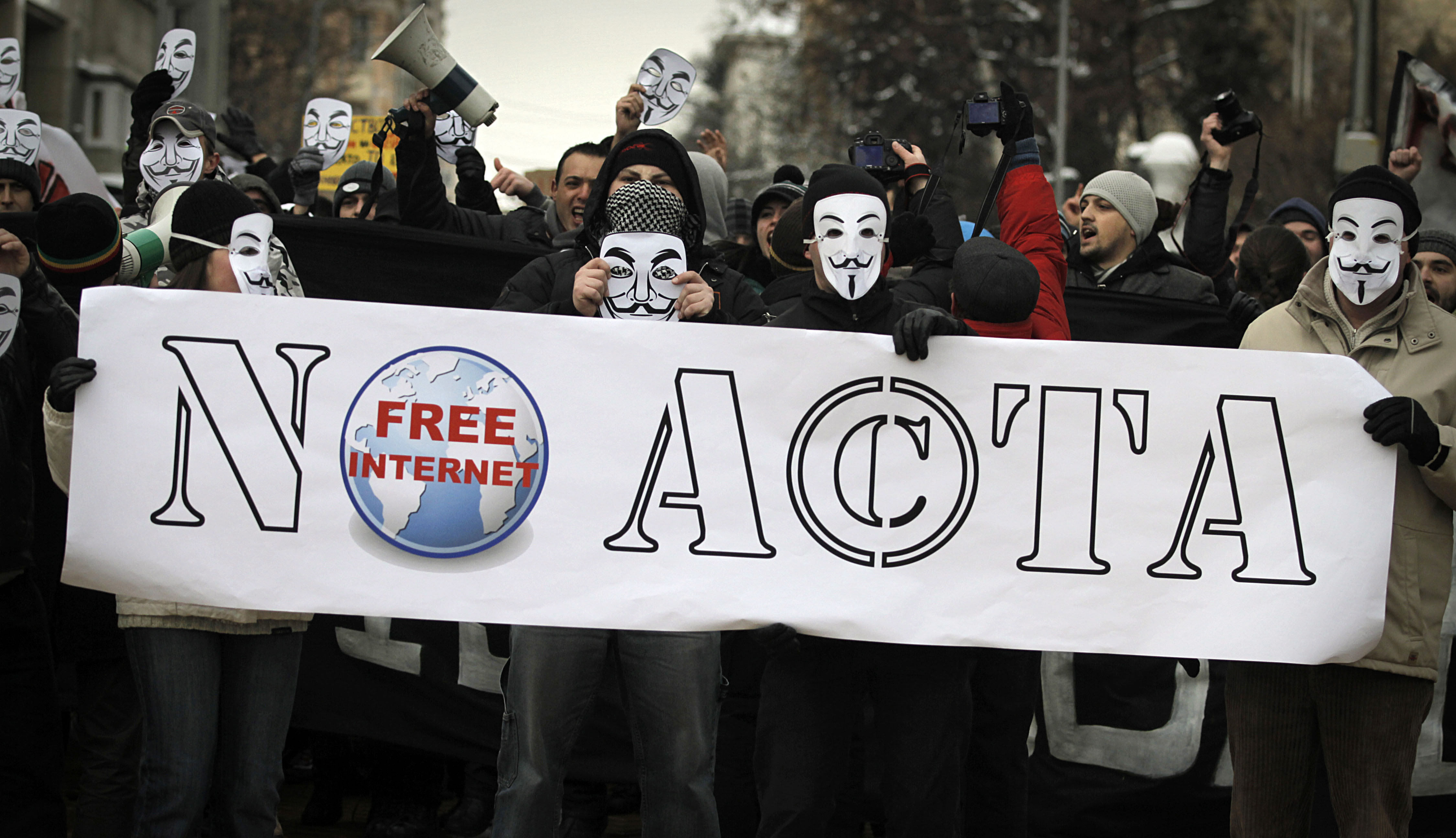 Internet, Acta, The Pirate Bay, Framtid, Fildelningsprogram, Actaavtalet, Fildelning, SOPA, Piratpartiet, EU, Politik