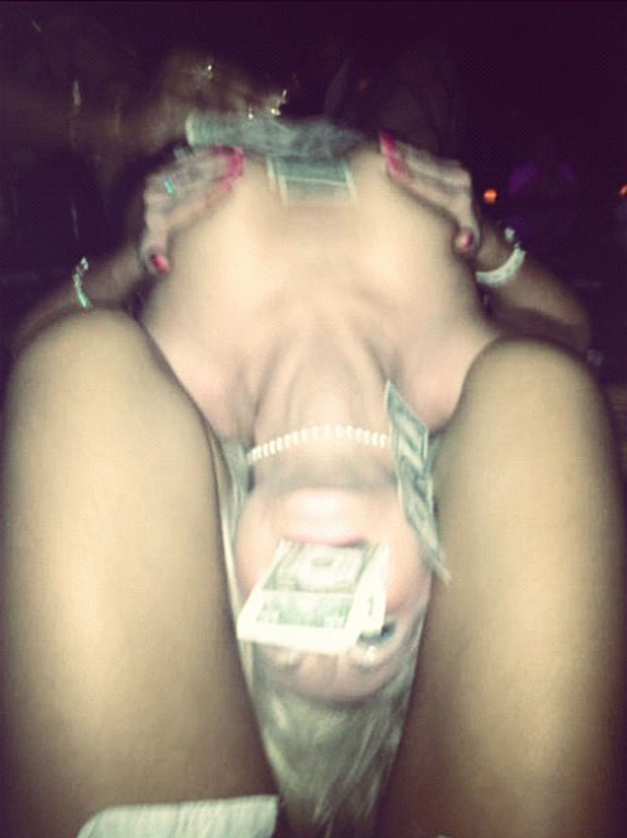 Strippklubb, Rihanna