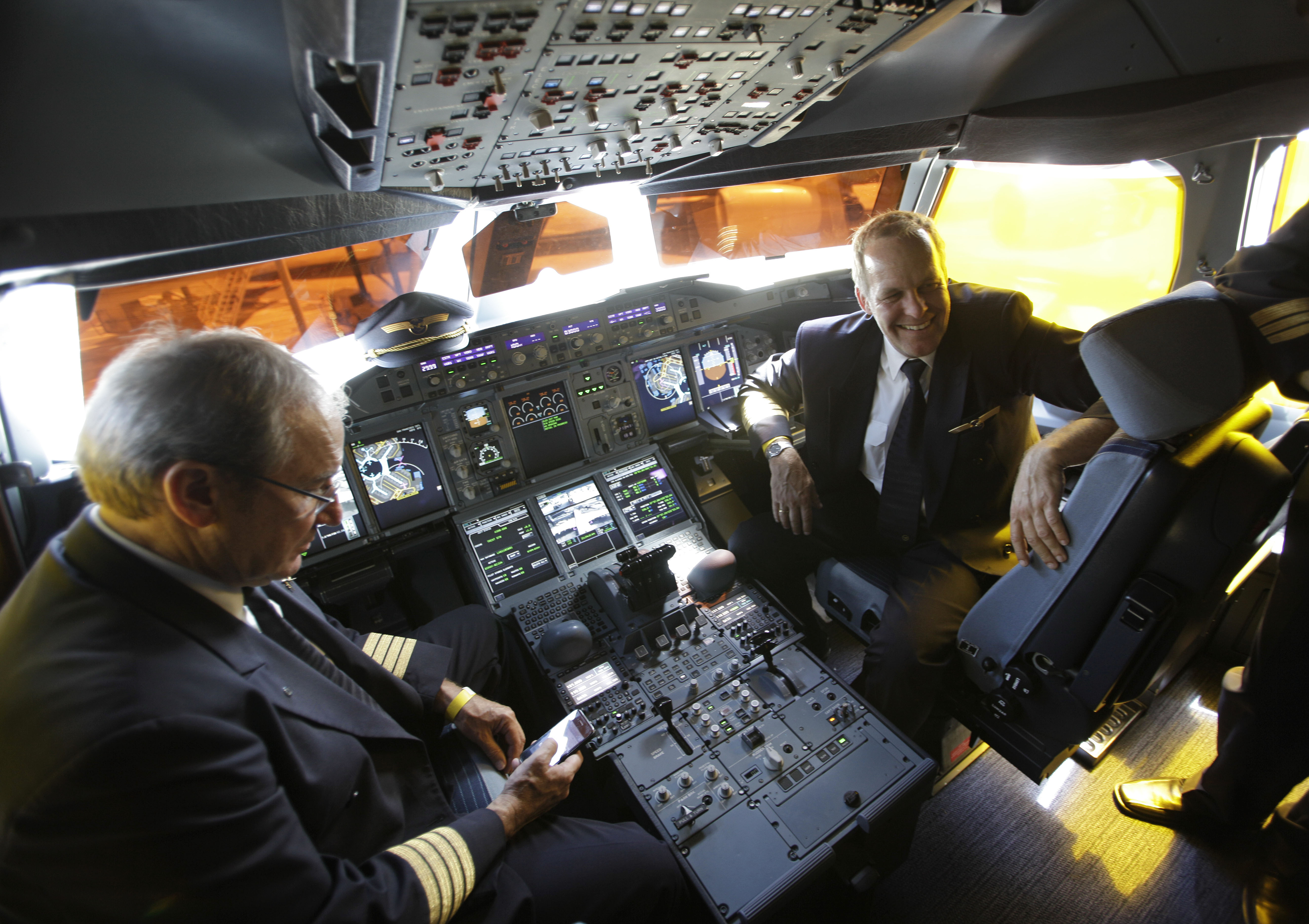 Pilot, Hjärtinfarkt, Nödlandning, Flygplan, Tjeckien