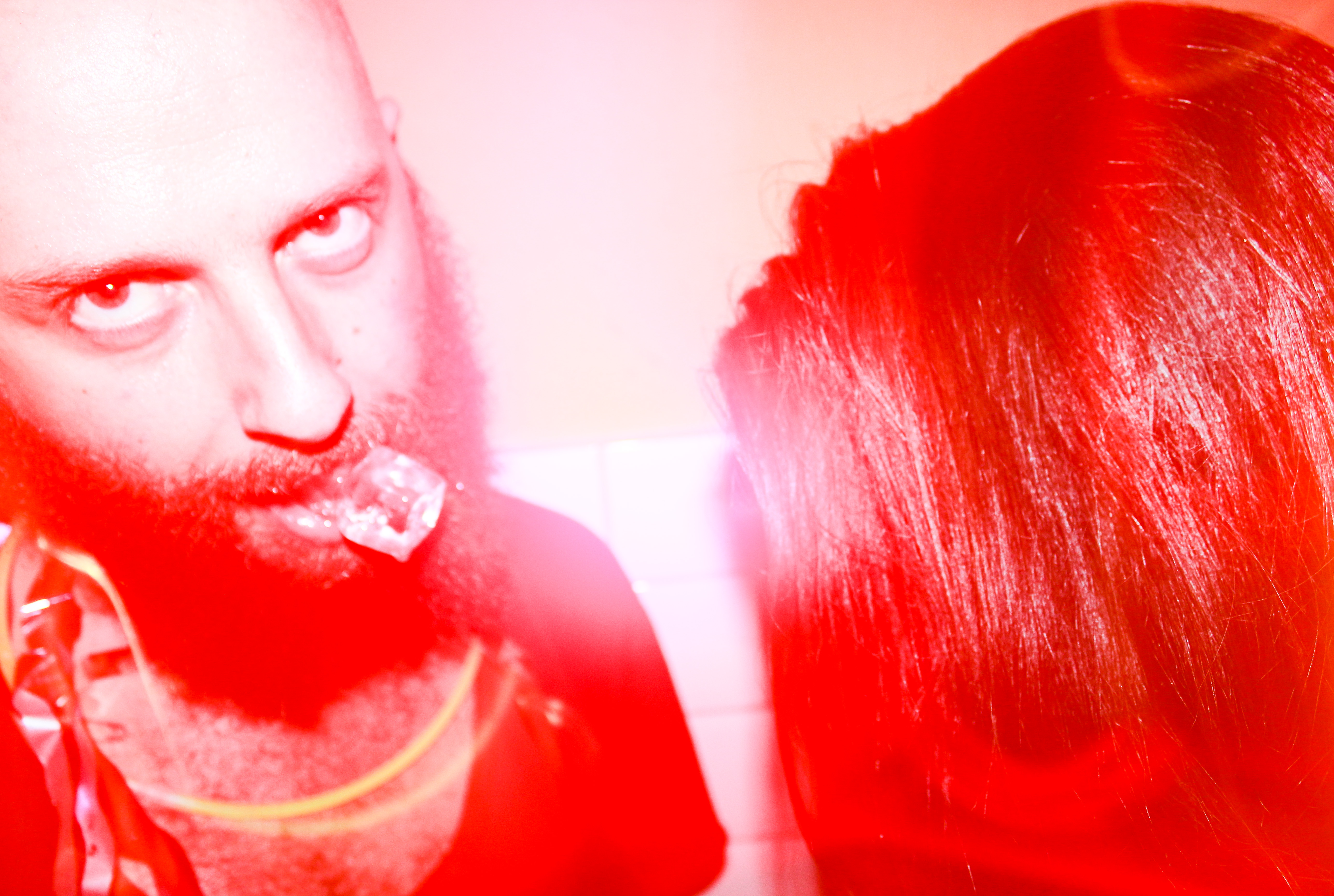 Zeke Tastas, Markus Fowler, Daniel Glasman, Ylva Lundberg, Kåken, ohelig allians, Sista Natten