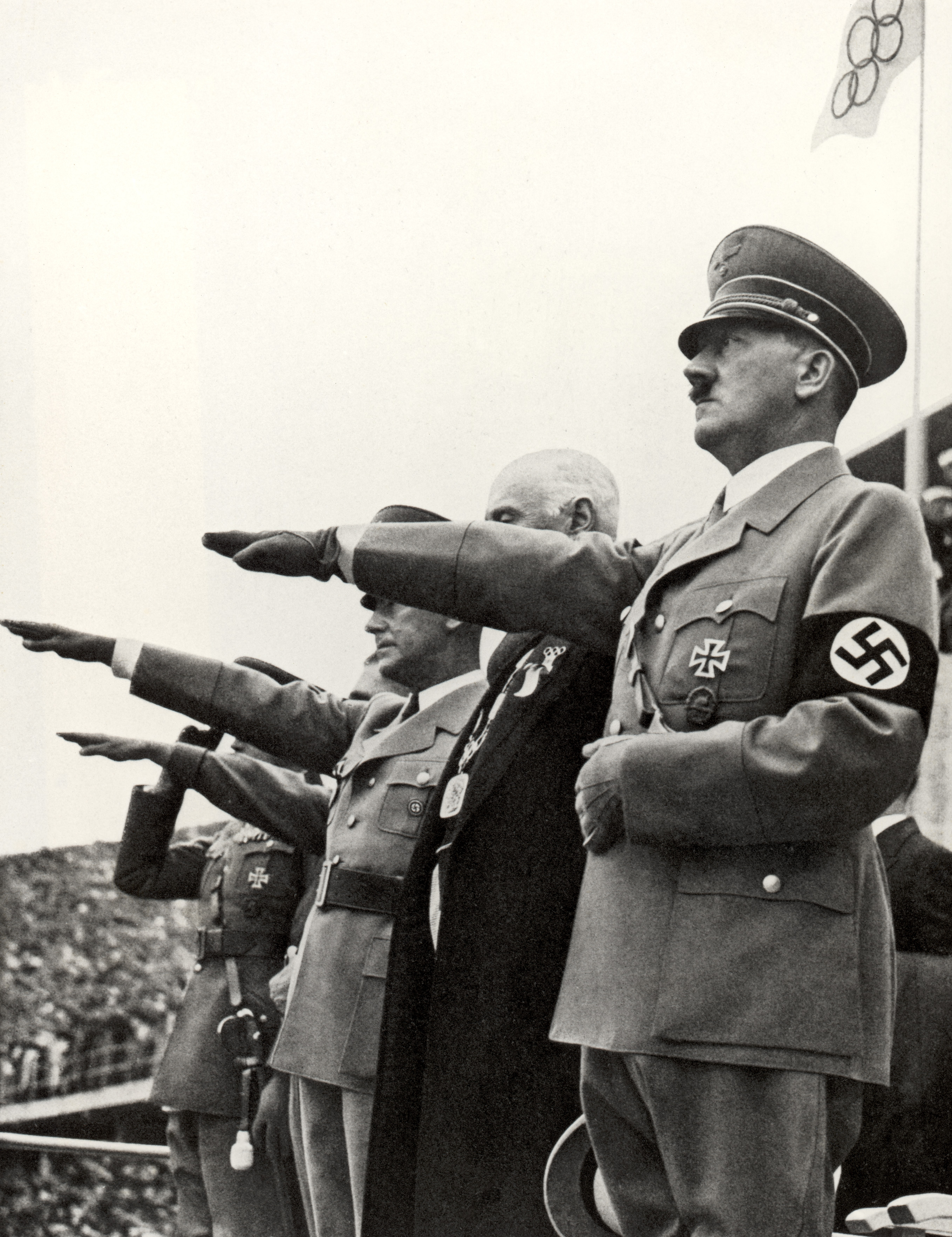 Hitlerhälsning, Tourettes