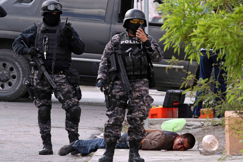 Mexiko, Döda, Los Zetas, Knarkkrig, Gulfkartellen, Karteller, Poliser, mord