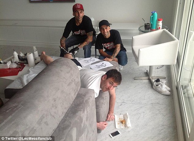 Thiago, Hyllning, Lionel Messi, Sonen, Tatuering