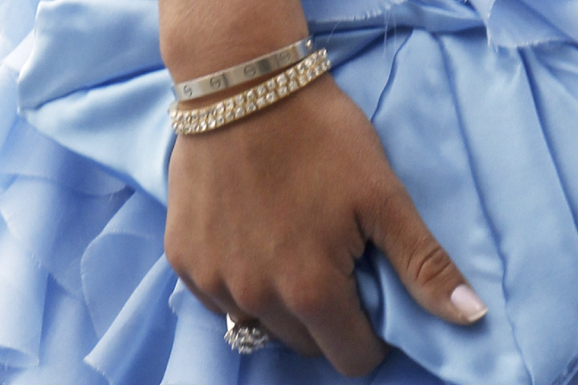 kronprinsessan Victoria, Hovet, Kungligt, Brollop, Love Bracelet, Madeleine, Kungen, Jonas Bergström, otrohet, Kärleksgåva, Prinsessan Madeleine
