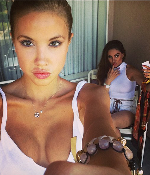 Coachella, Natacha Peyre, Rebecka Shirwani, bilder