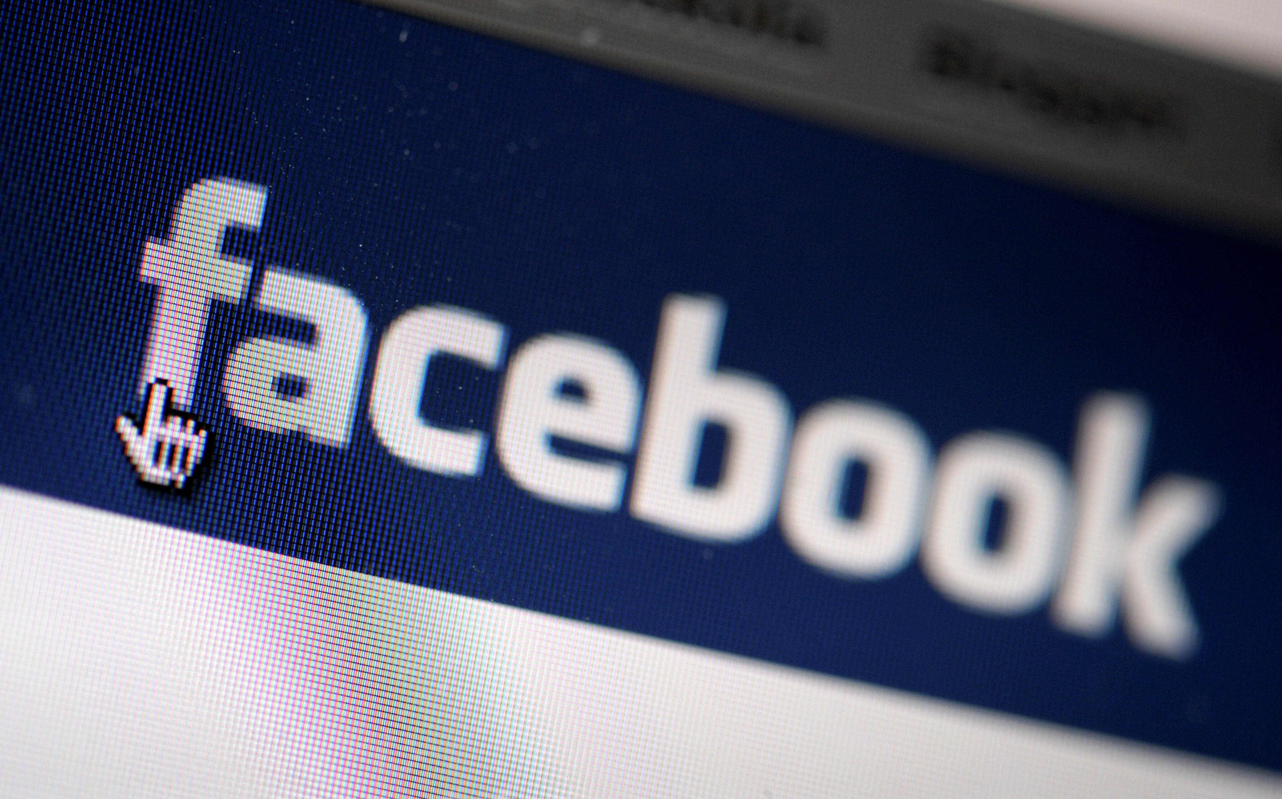 Böter, Kriminellt, Facebook, Dataintrång, Facerape, Internet