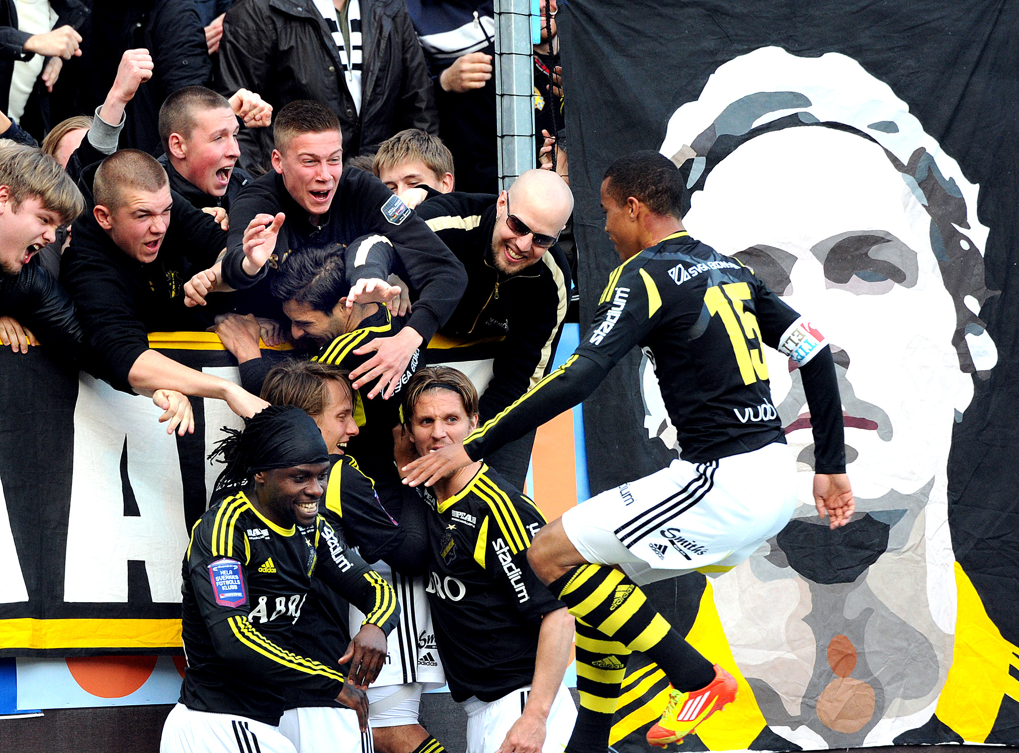 Celso Borges, AIK, Europa Leauge