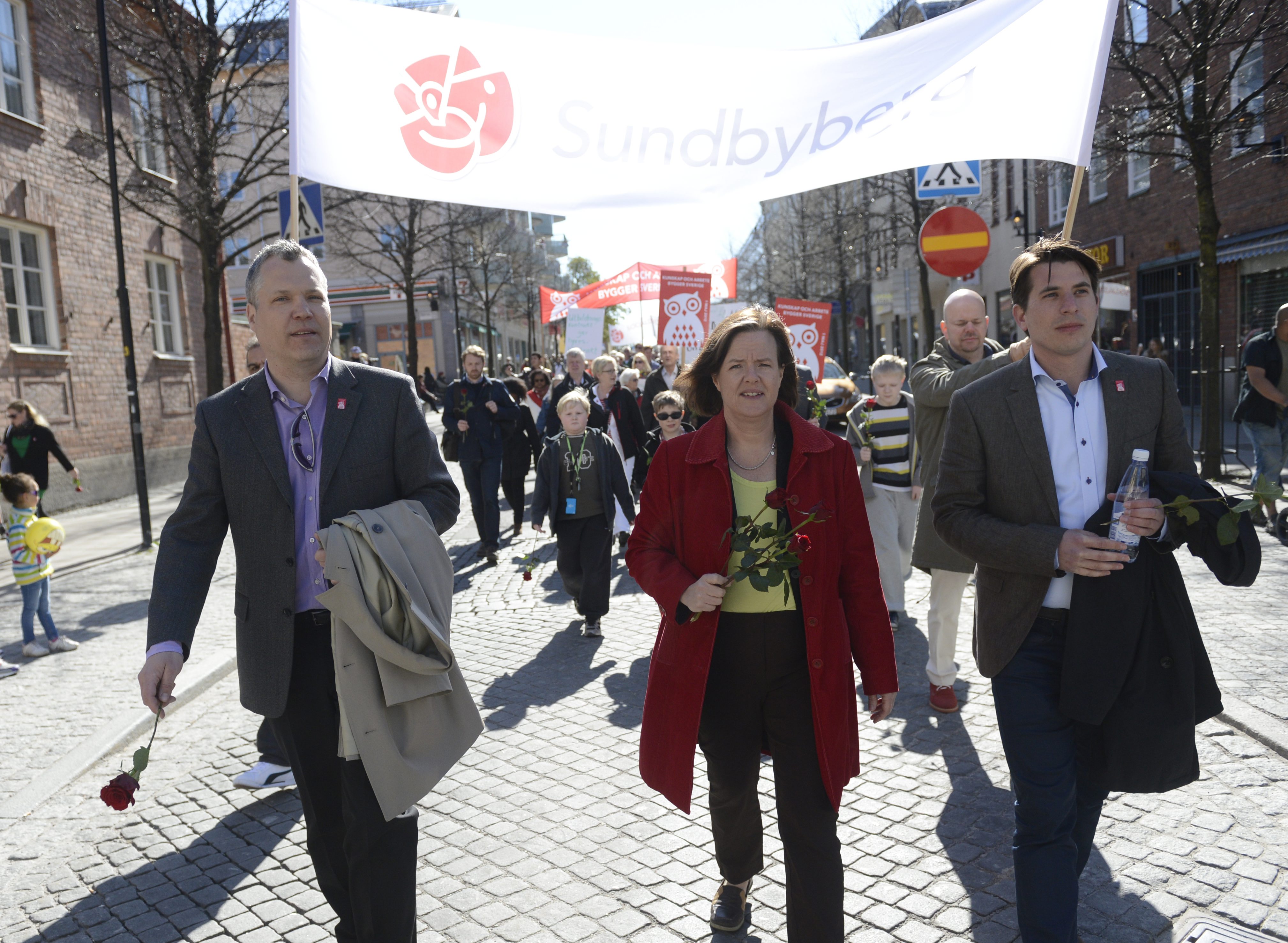 Politik, Innovationspolitiskt råd, Förslag, Första Maj, Håkan Juholt, Stefan Löfven, Socialdemokraterna, Jobb, tal