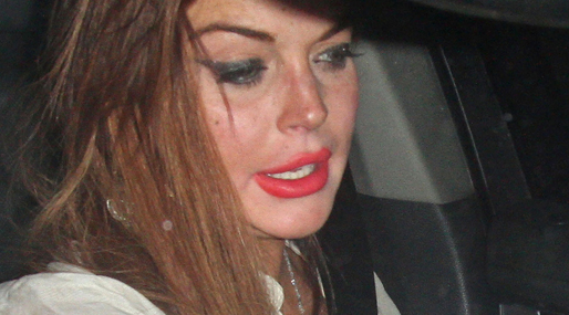 Lindsay Lohan, Dina Lohan