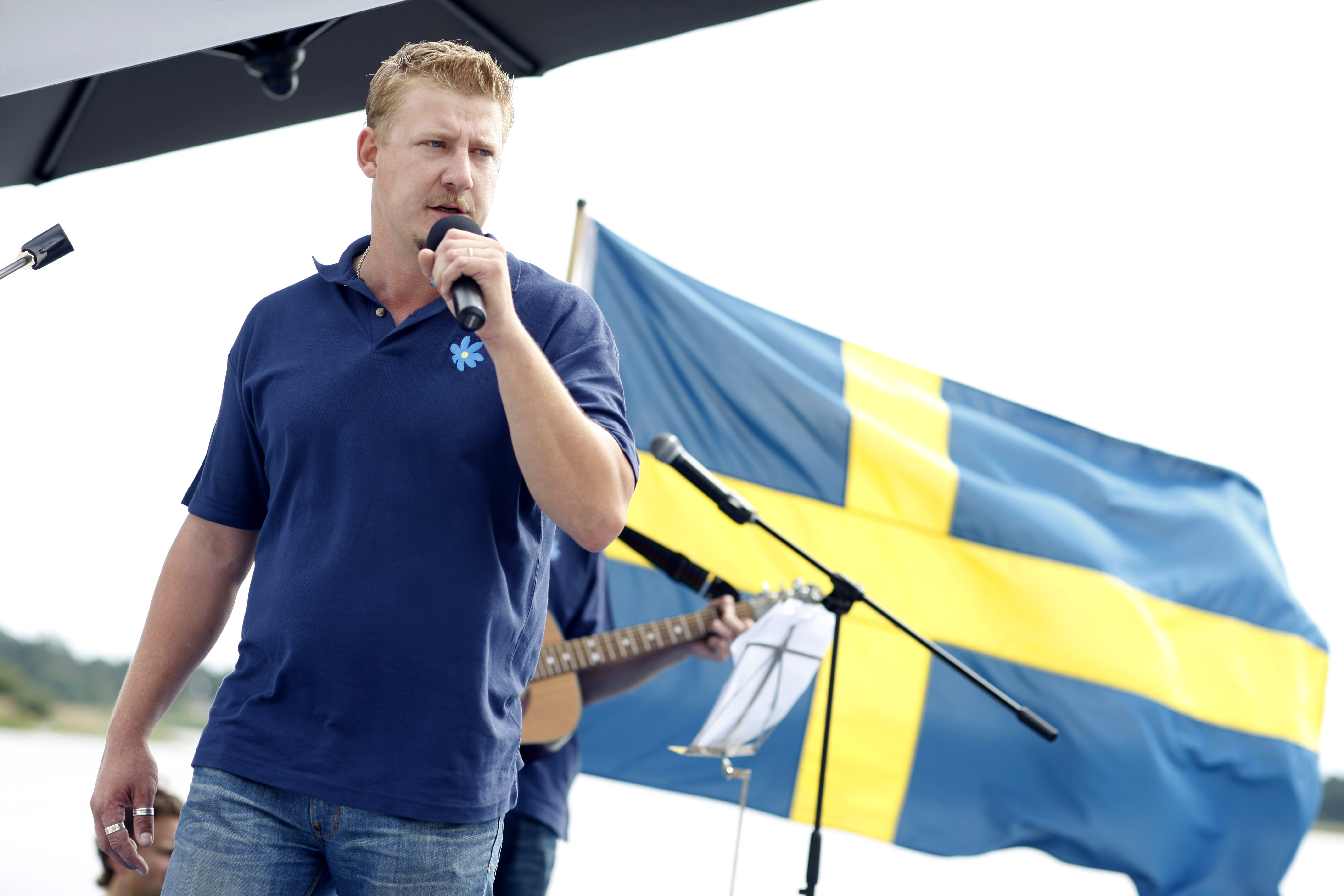 Hitlerhälsning, Ultima Thule, Linus Bylund, Sverigedemokraterna, festival, Jimmie Åkesson