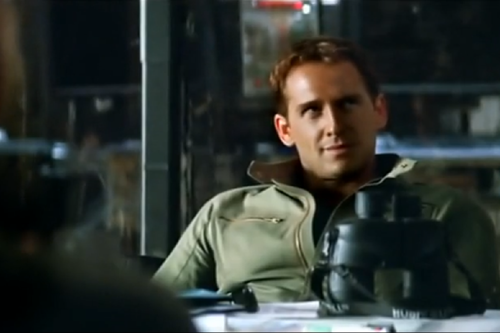 "Stealth" - Ännu en framtidsfilm som inte riktigt lyckas. I "Stealth" försöker den omaka gruppen bestående av Jessica Biel, Josh Lucas och Jamie Foxx som försöker stoppa en robot innan den startar ett tredje världskrig. 1 153 460 000 kostade det att göra, "Stealth" - Ännu en framtidsfilm som inte riktigt lyckas. I "Stealth" försöker den omaka gruppen bestående av Jessica Biel, Josh Lucas och Jamie Foxx som försöker stoppa en robot innan den startar ett tredje världskrig. 1 153 460 000 kostade det att göra,