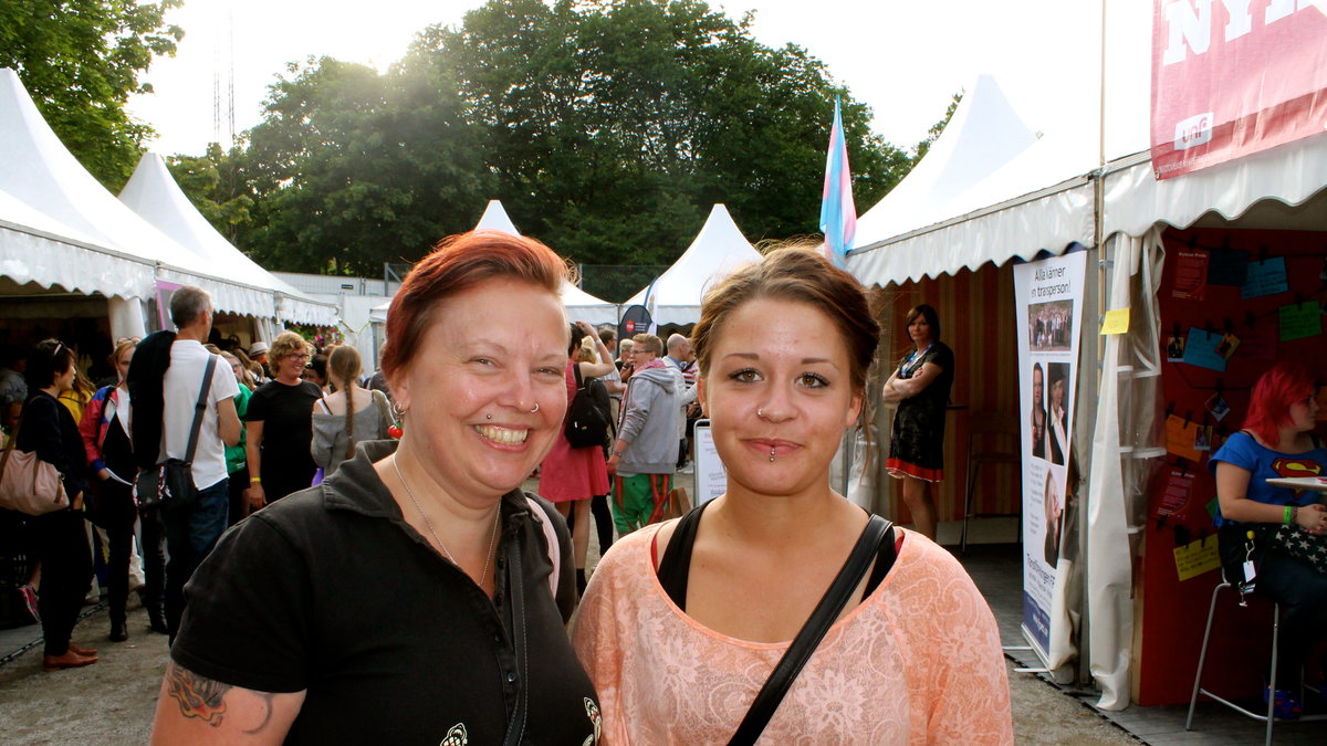 Veronica Svensen (till vänster) och Pauline Engström.